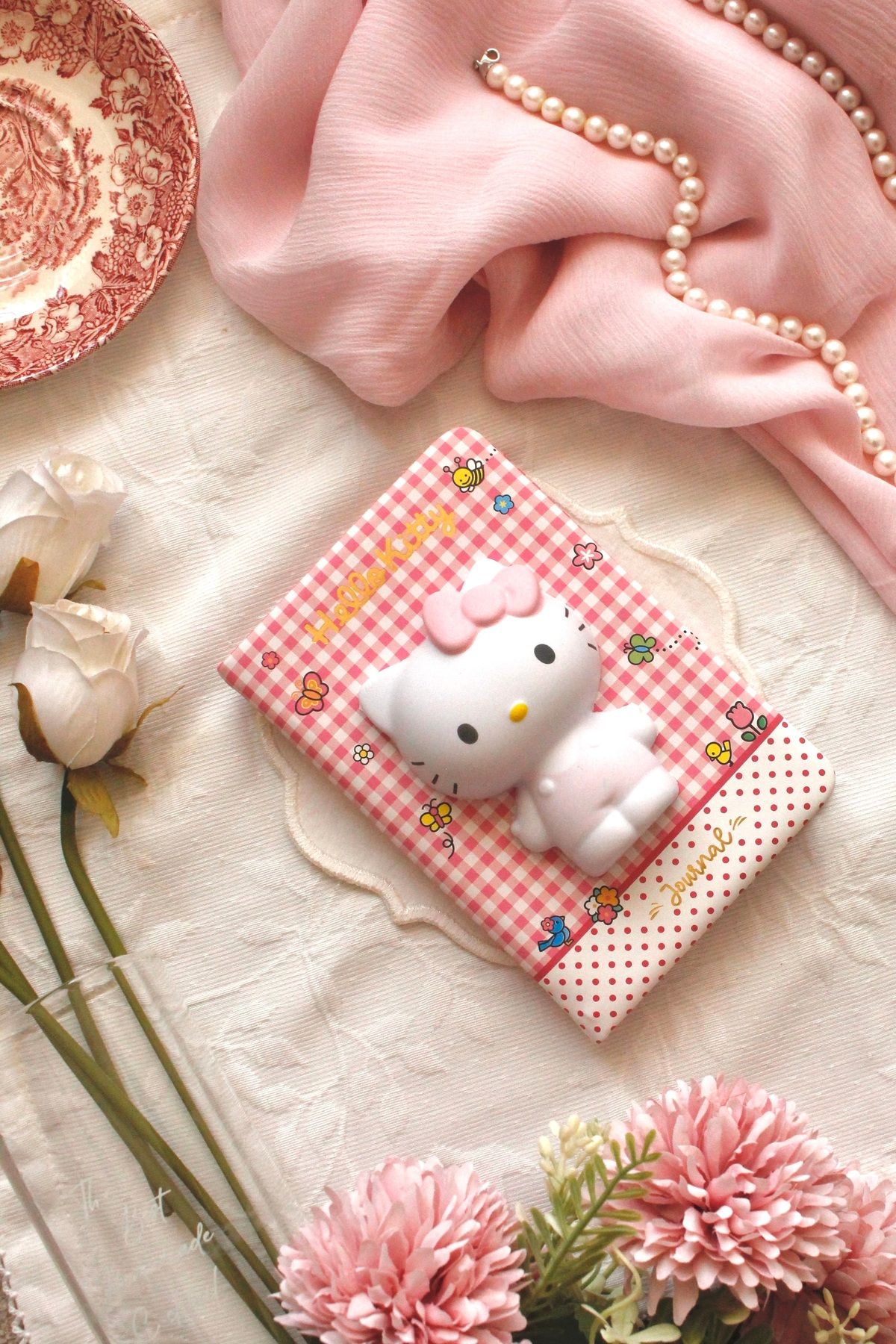 Nova Crafts Hello Kitty Ekose Squishy Pofuduk Kapaklı Not Defteri Lisanslı Ürün