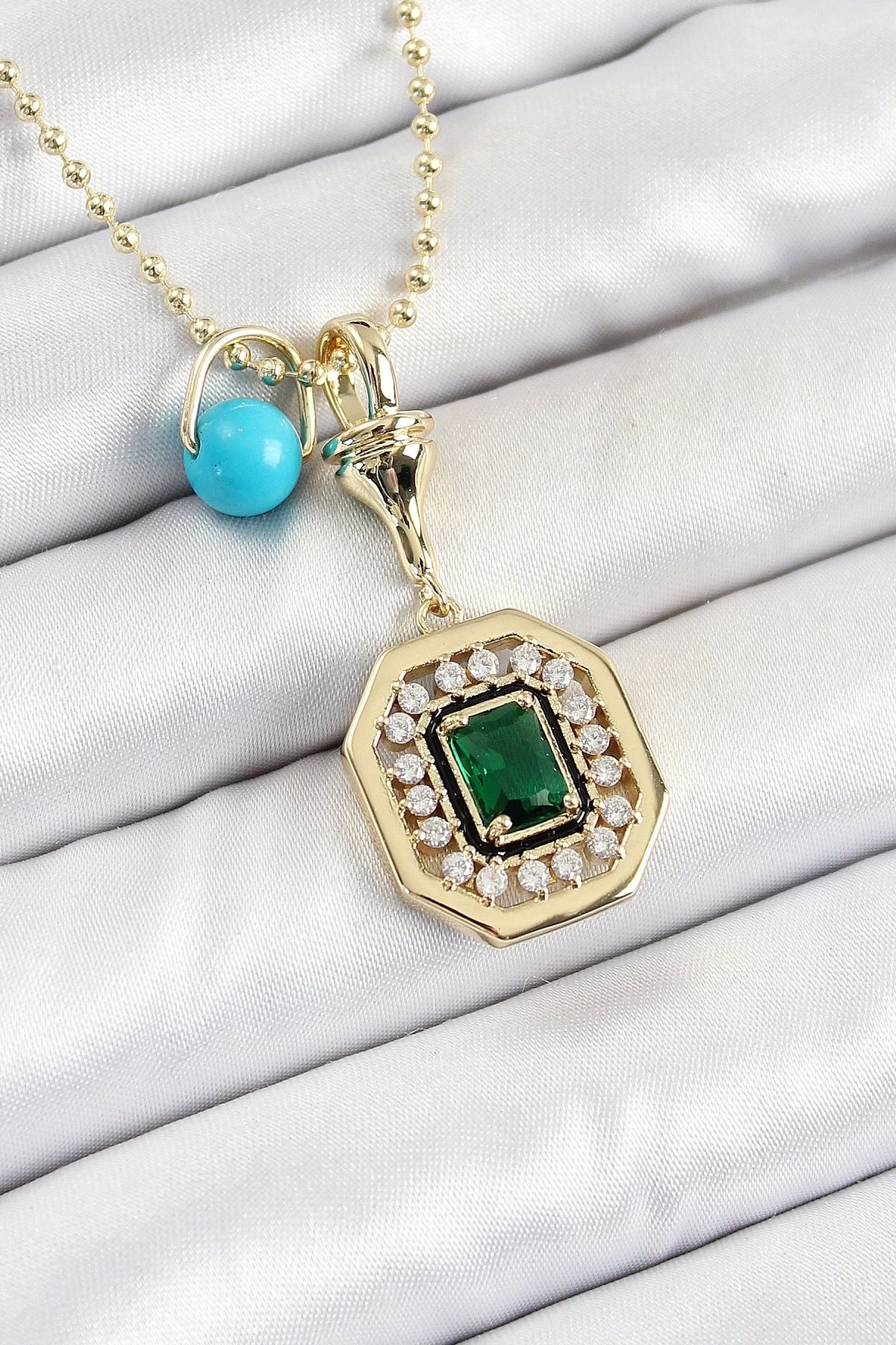 GLIMMERY Gold Renk Pirinç Zirkon Taşlı Kadın Serenay Kolyesi