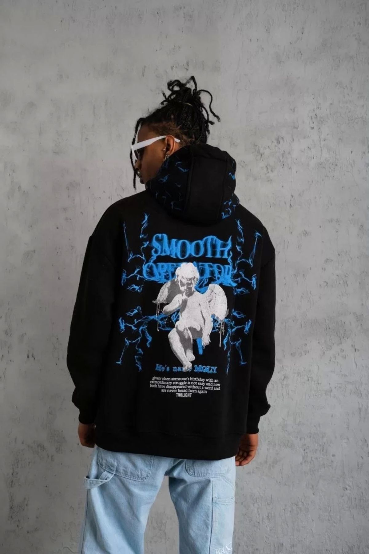 BÜŞRA TEZEL MODA Erkek Yıldırım Baskılı Kapşonlu Sweat - Siyah