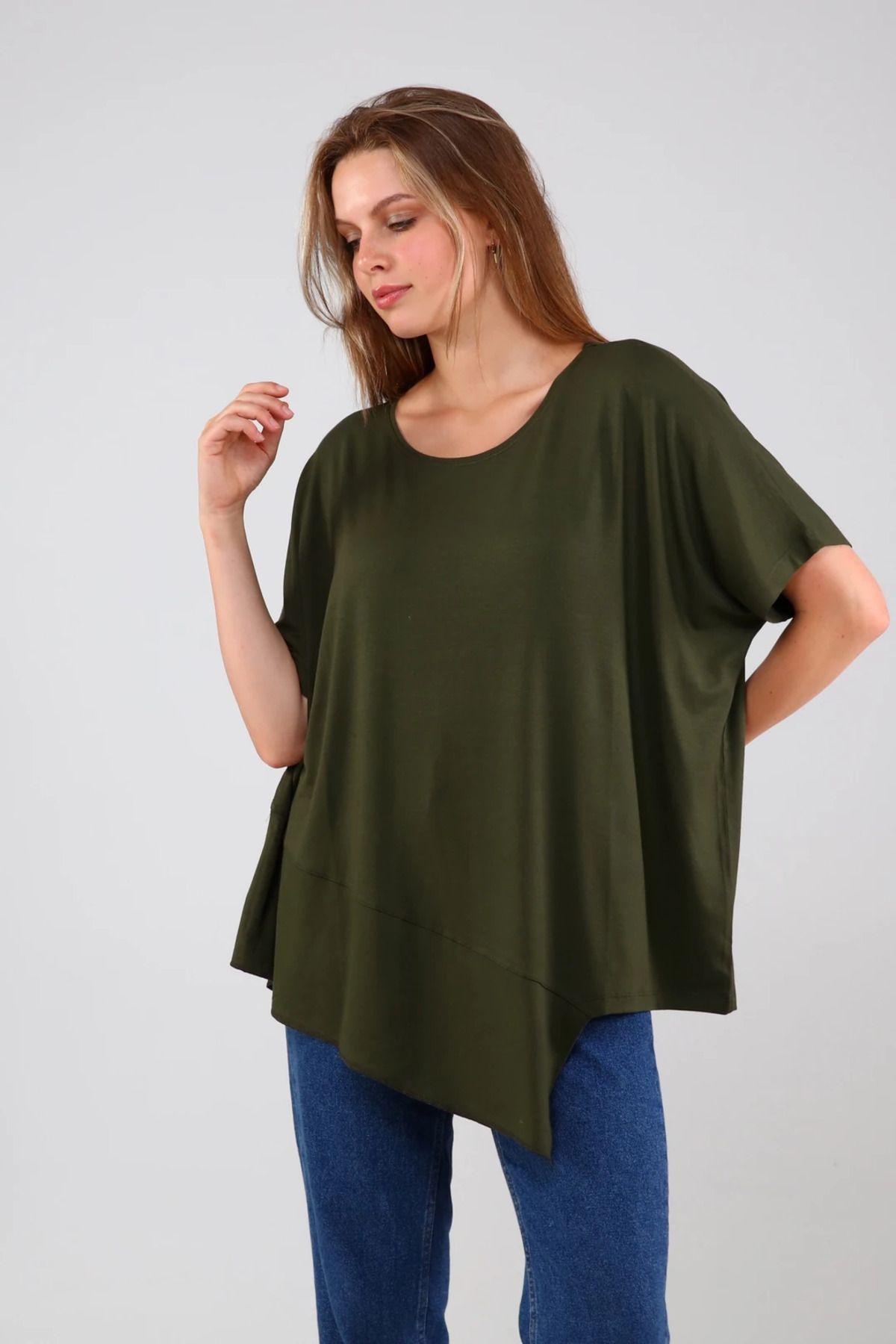 Butik Ayseba BUTİK AYSEBA KADIN ASİMETRİK KISA KOLLU BLUZ