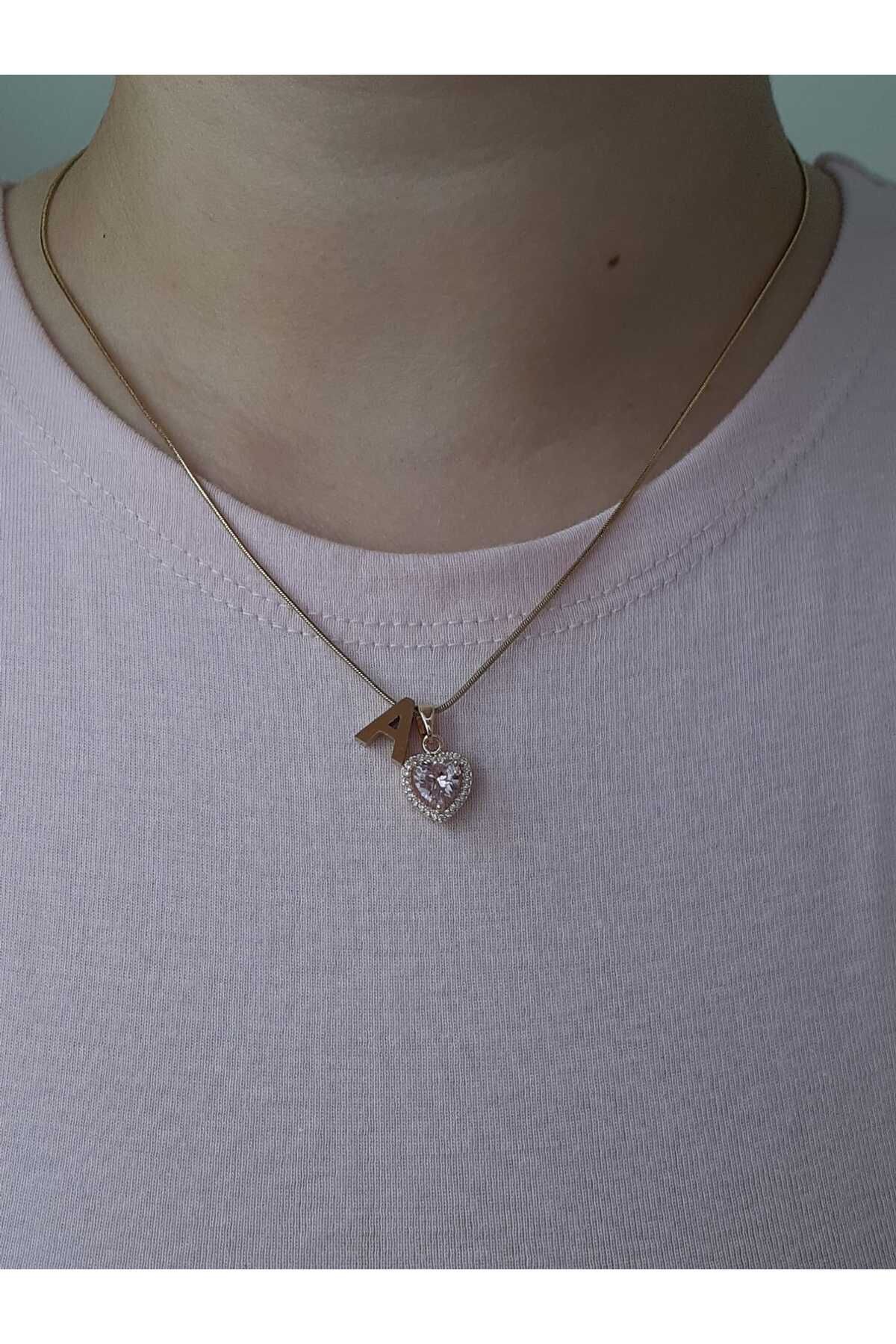 bijoux uniques Gold Pembe Kalpli A Harfli Çelik Kolye