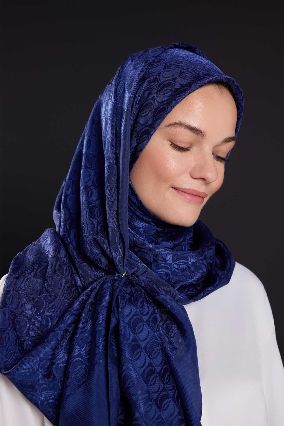 Imannoor Dama Logo Gri Shiny Jakar Şal 70x190