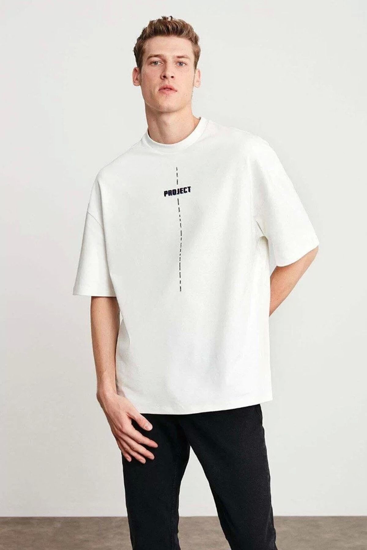 BÜŞRA TEZEL MODA Unisex Baskılı Oversize T-Shirt - Beyaz