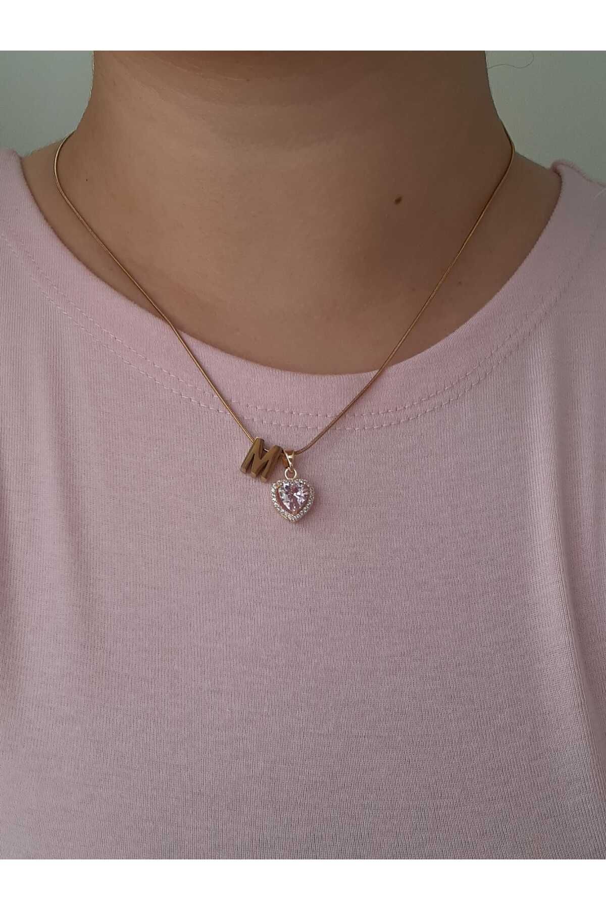 bijoux uniques Gold Pembe Kalpli M Harfli Çelik Kolye