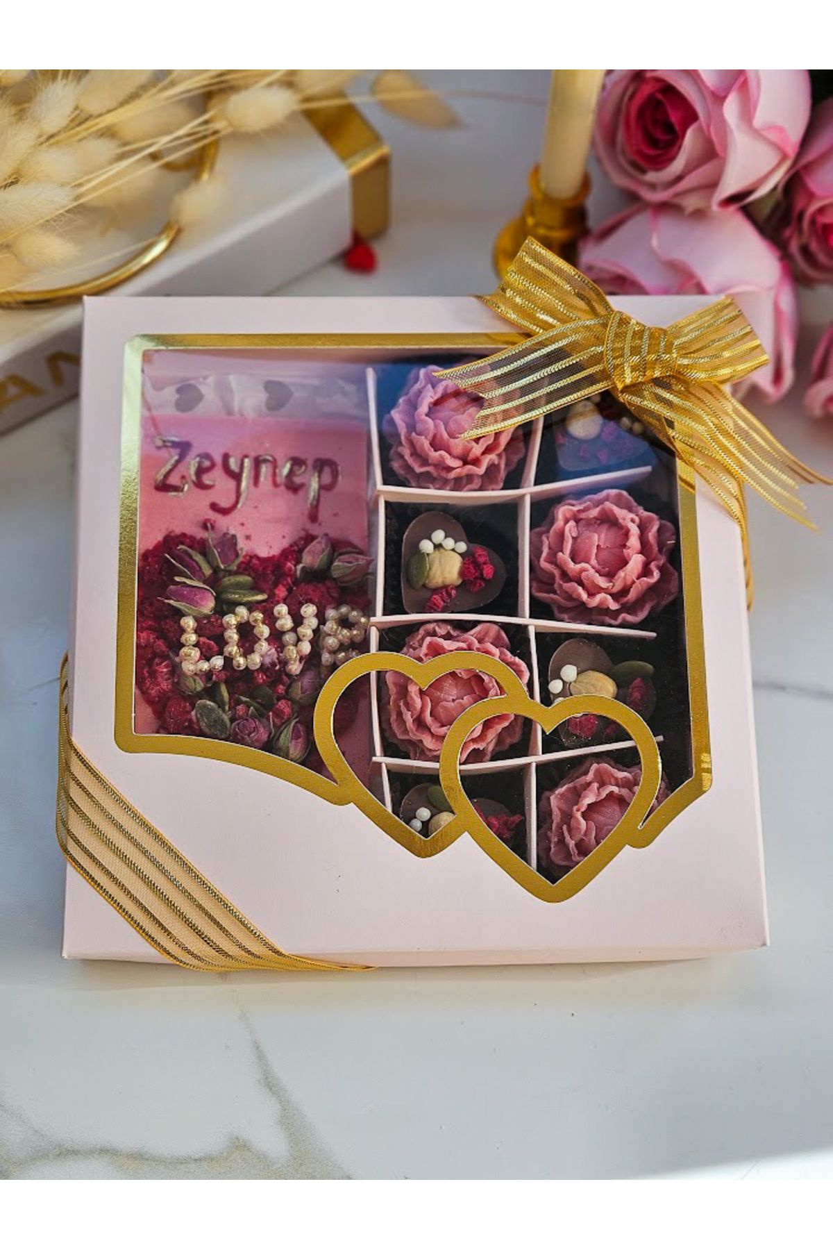 ksana choco İsme Özel El Yapımı Çikolata Seti - Çiçek ve Kalp Tasarımlı Butik Çikolata Hediyelik