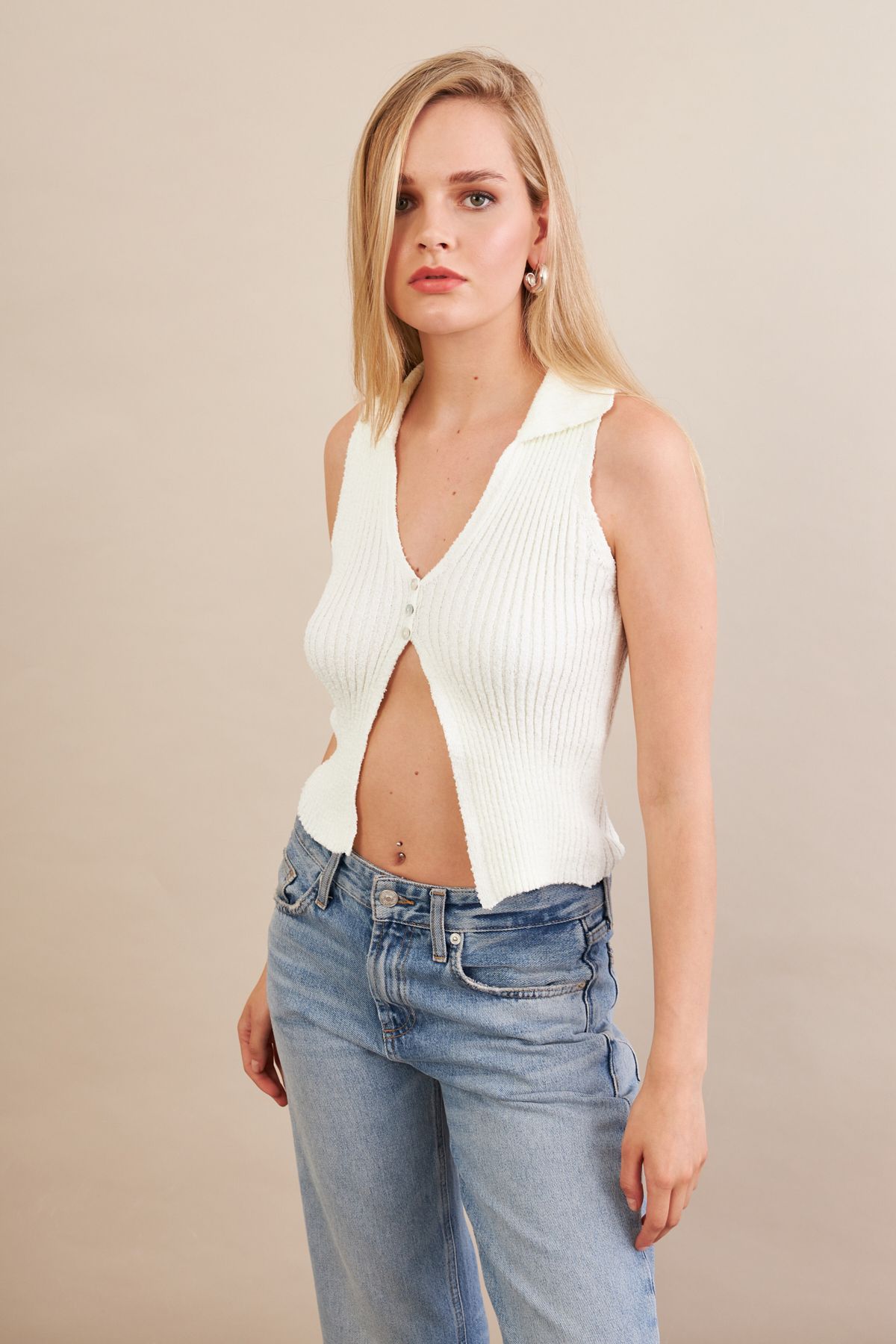 Cool & Sexy Kadın Ekru Polo Yaka Yumoş Yelek ZH050