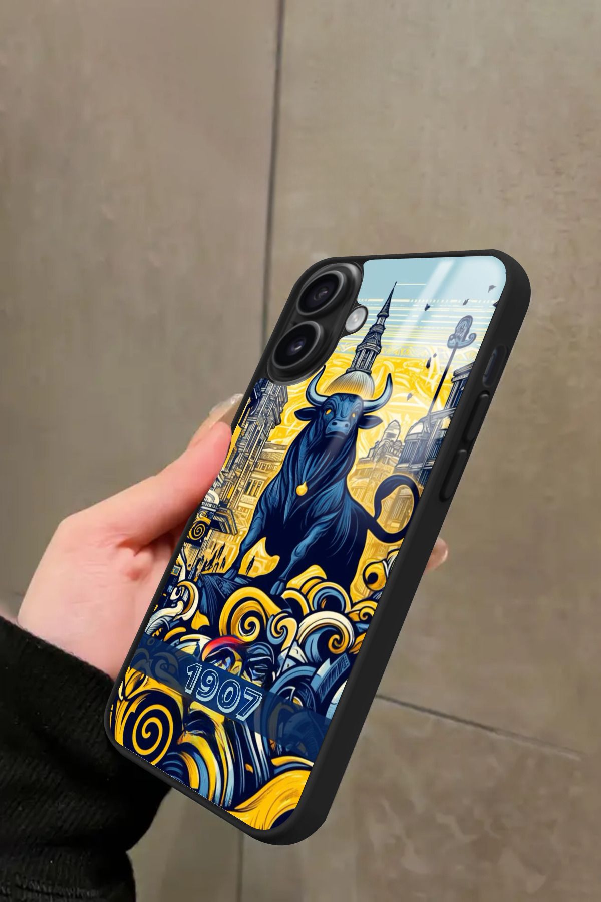 Snacase iPhone 16 Uyumlu Kadıköy Boğası Tasarımlı Glossy Premium Kılıf