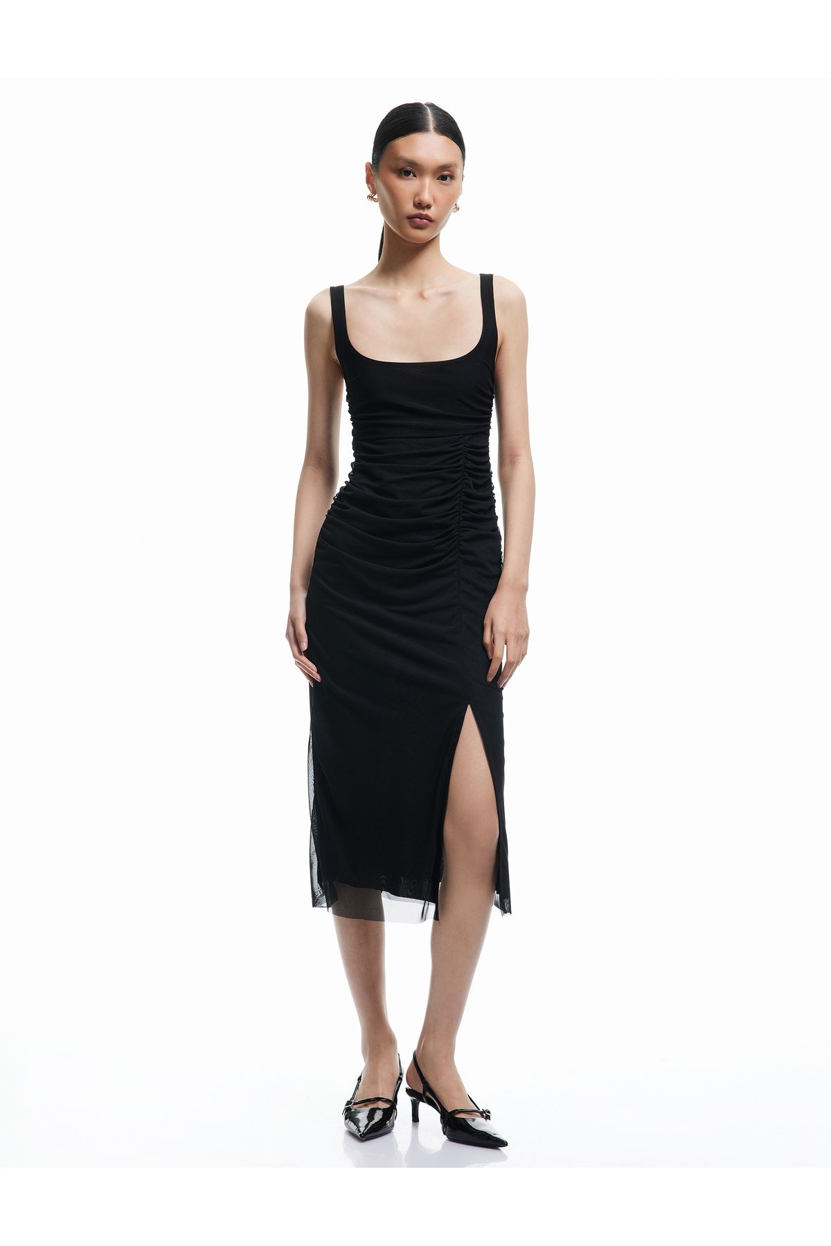Koton Yeni Sezon Astarlı Drape Detaylı Slim Fit Kare Yaka Askılı Midi Elbise