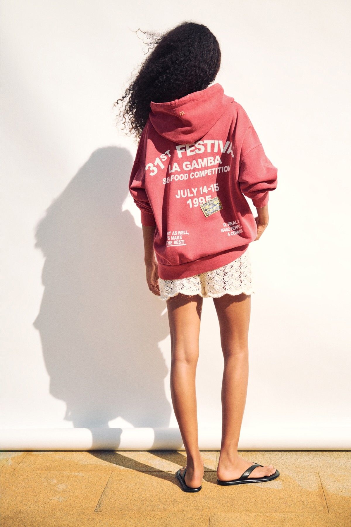 Pull & Bear Kapüşonlu karides sweatshirt