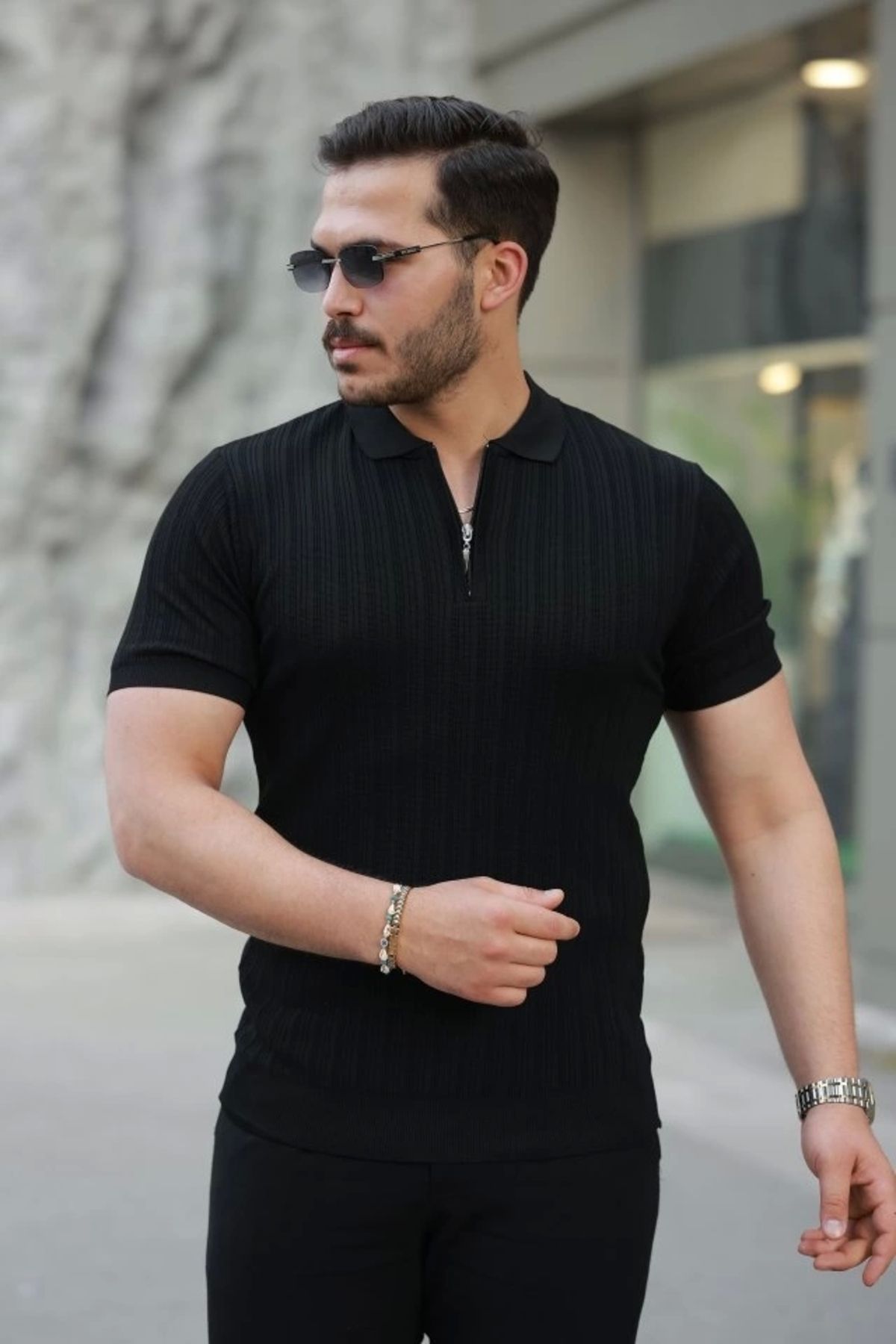 Butik Erkek Fermuar Yakalı Kısa Kollu Tişört