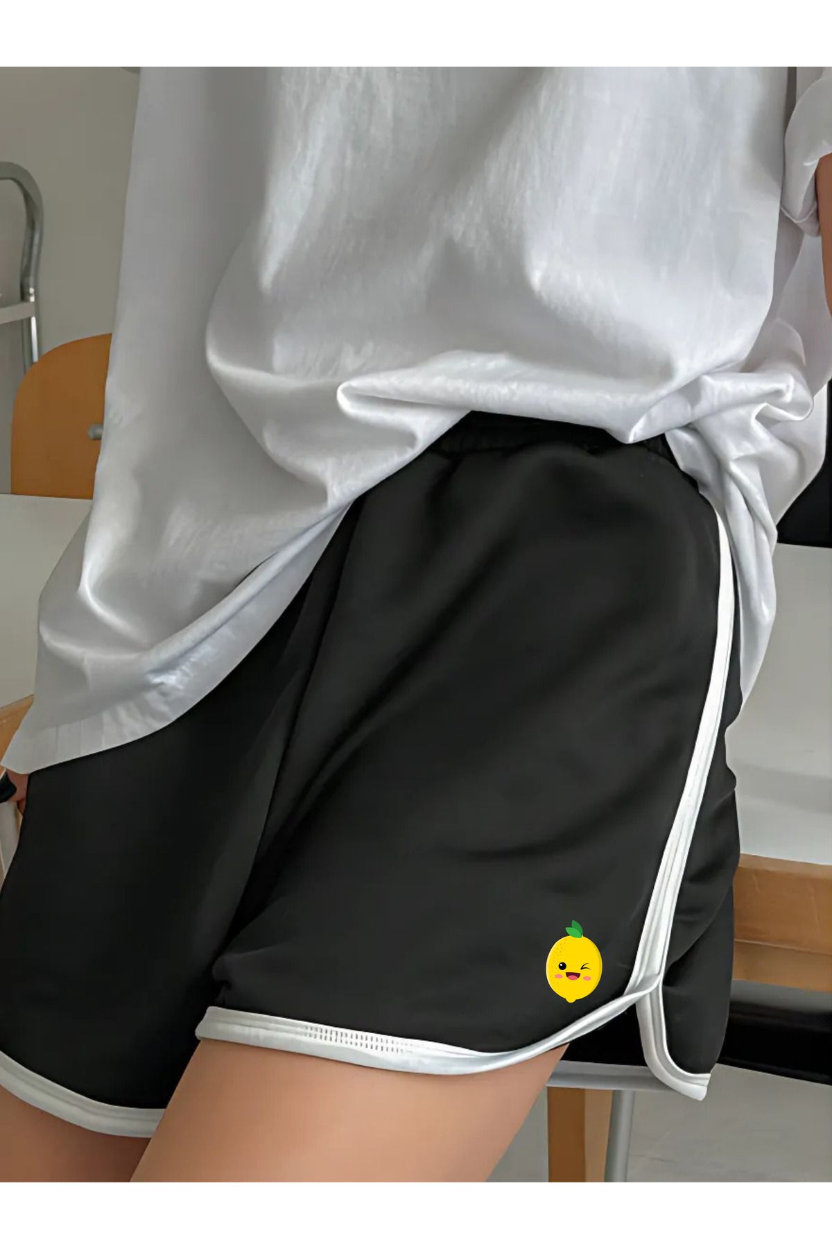 BEETON Dolphin Mini Şort - Limon Baskılı Kısa Kordonsuz