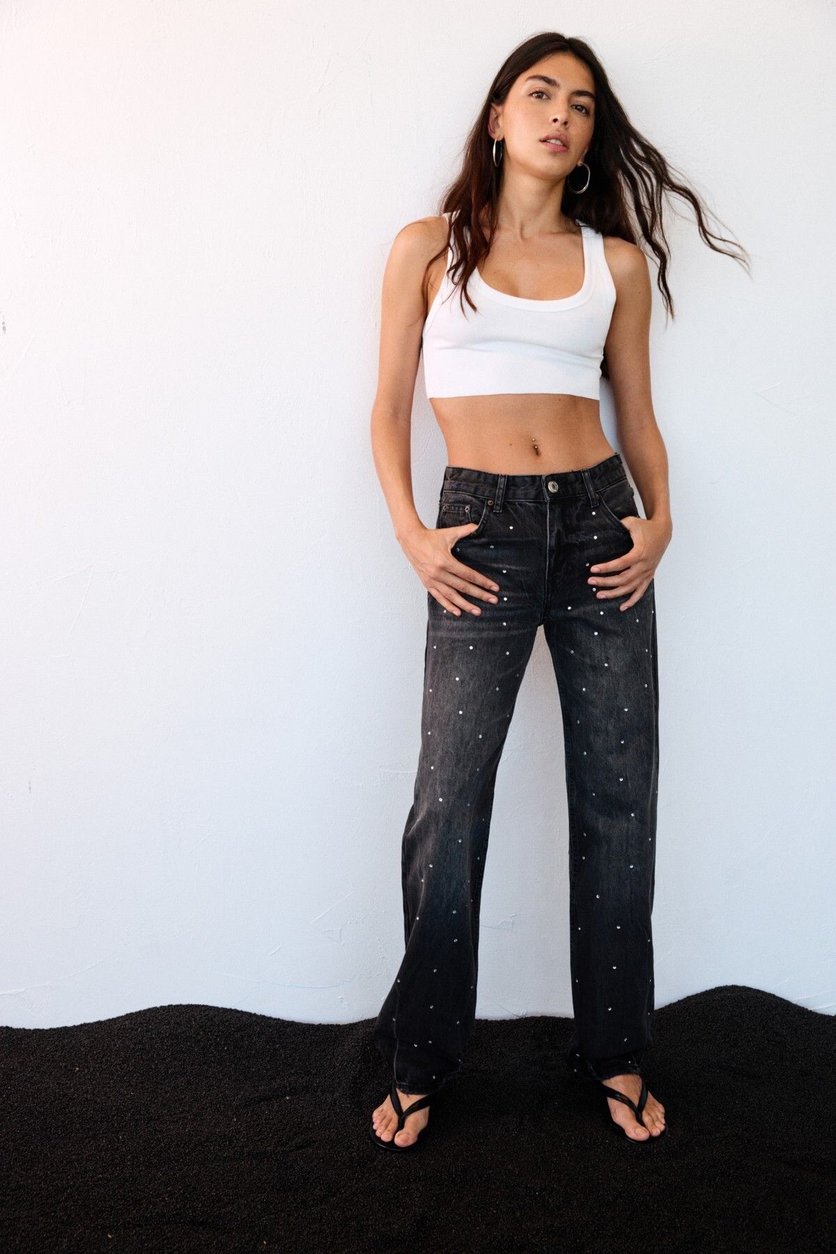 Pull & Bear Parlak detaylı düz kesim jean