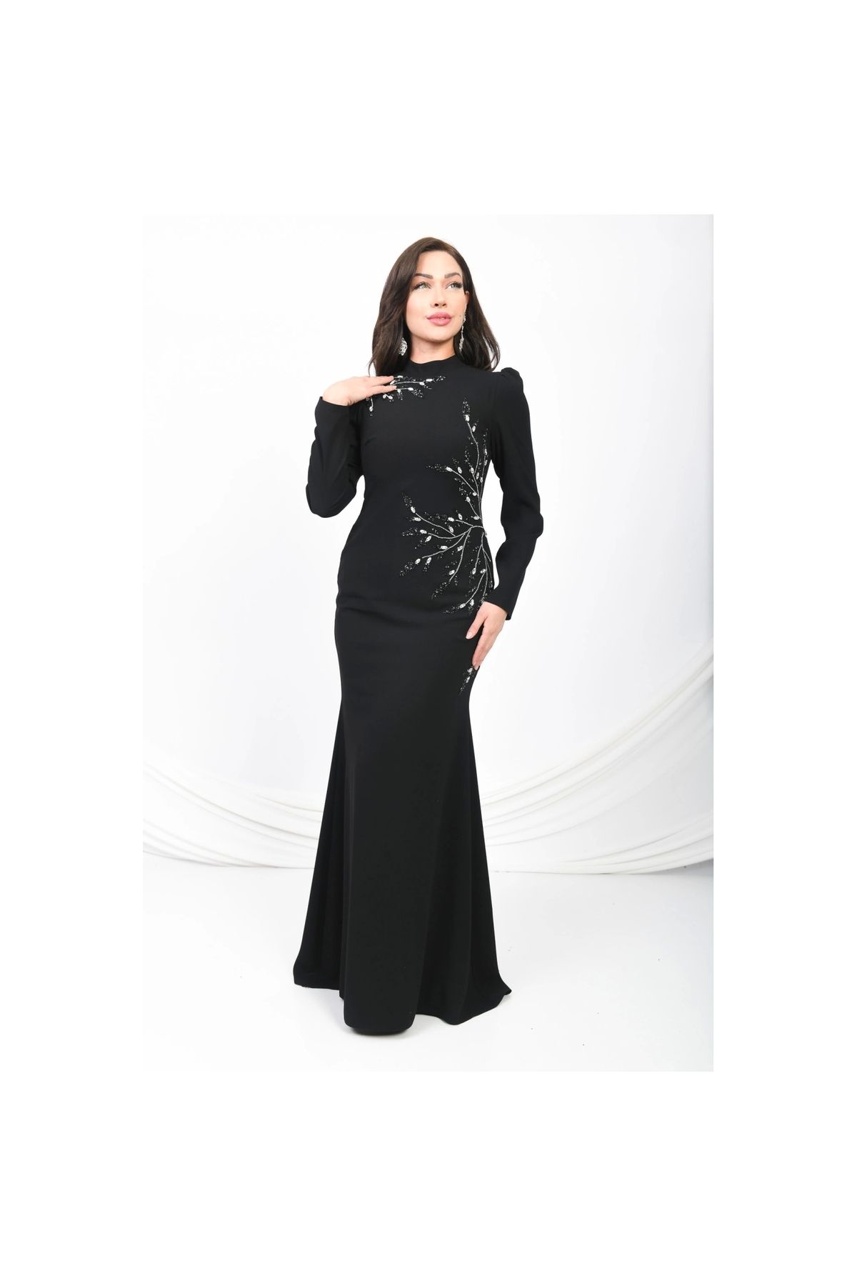 Moda Sezaver Tesettür Abiye | Nikah Elbisesi | Hint İpeği Esintisi Krep Abiye - Siyah