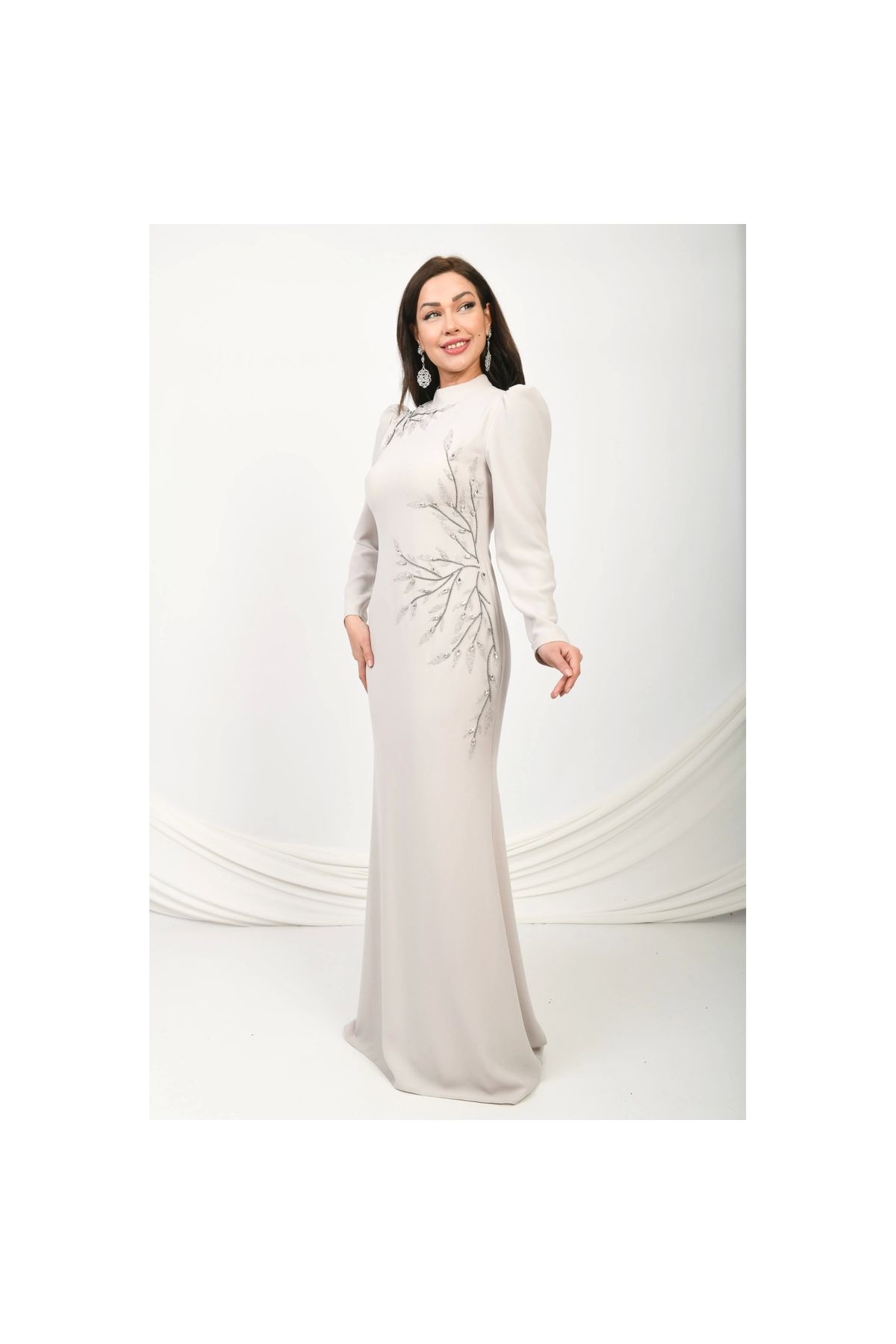 Moda Sezaver Tesettür Abiye | Nikah Elbisesi | Hint İpeği Esintisi Krep Abiye - Taş