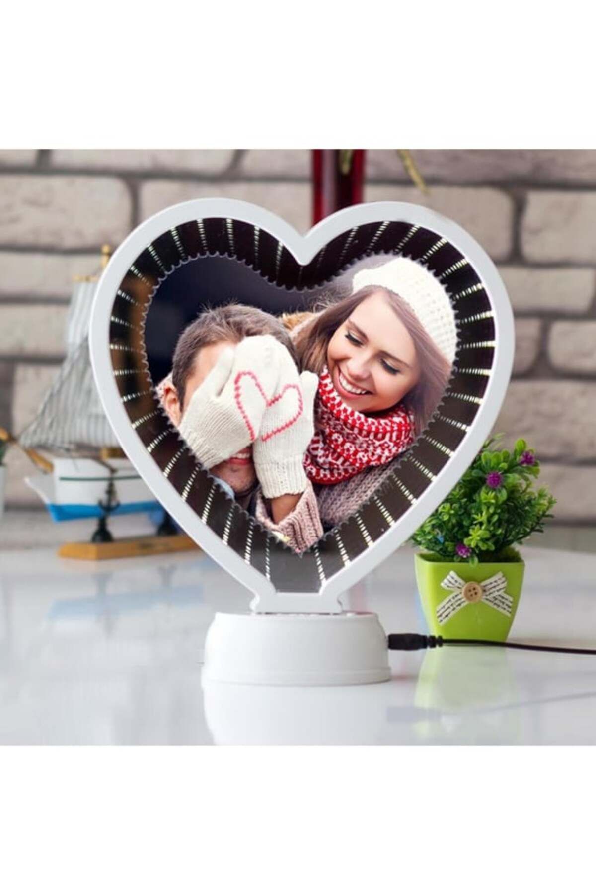 keyfimshop Kişiye Özel Fotoğraflı Kalpli Gizli Ayna - Sevgiliye Özel