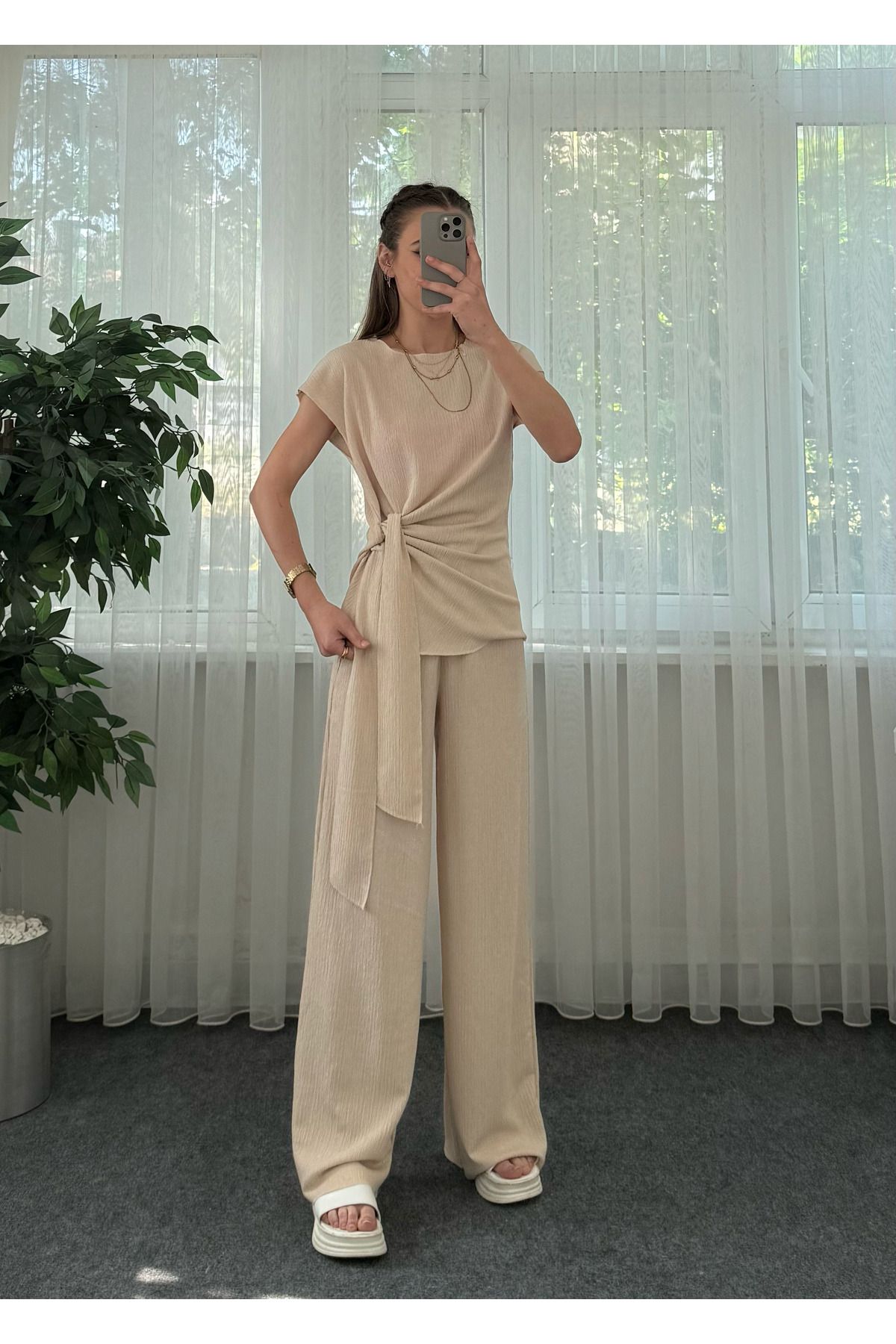LUVESSE Flodi Bej Krinkıl Belden Bağlamalı Takım