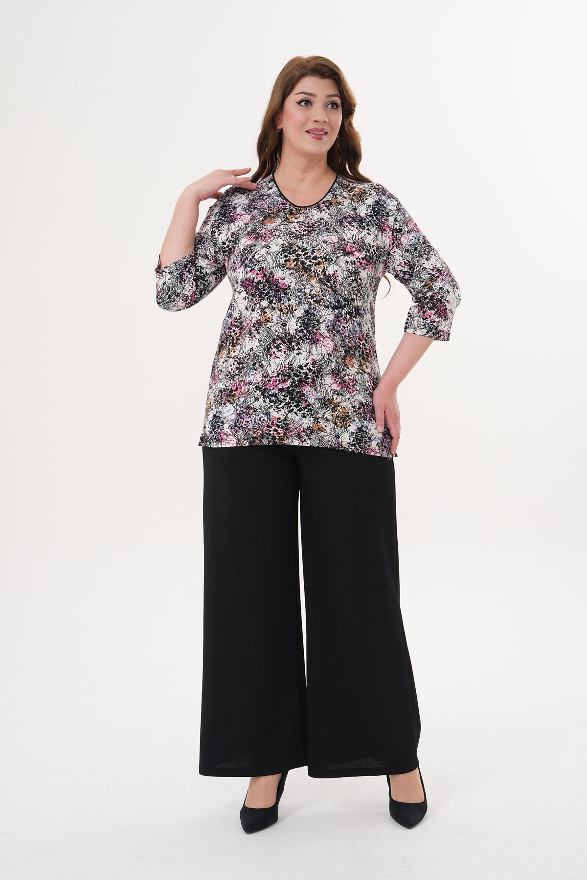 Butik Büyük Beden Yeni Sezon Kapri Kol Yarım Kol Desenli Geniş Kalıp Esnek Rahat Viskon Anne Bluz