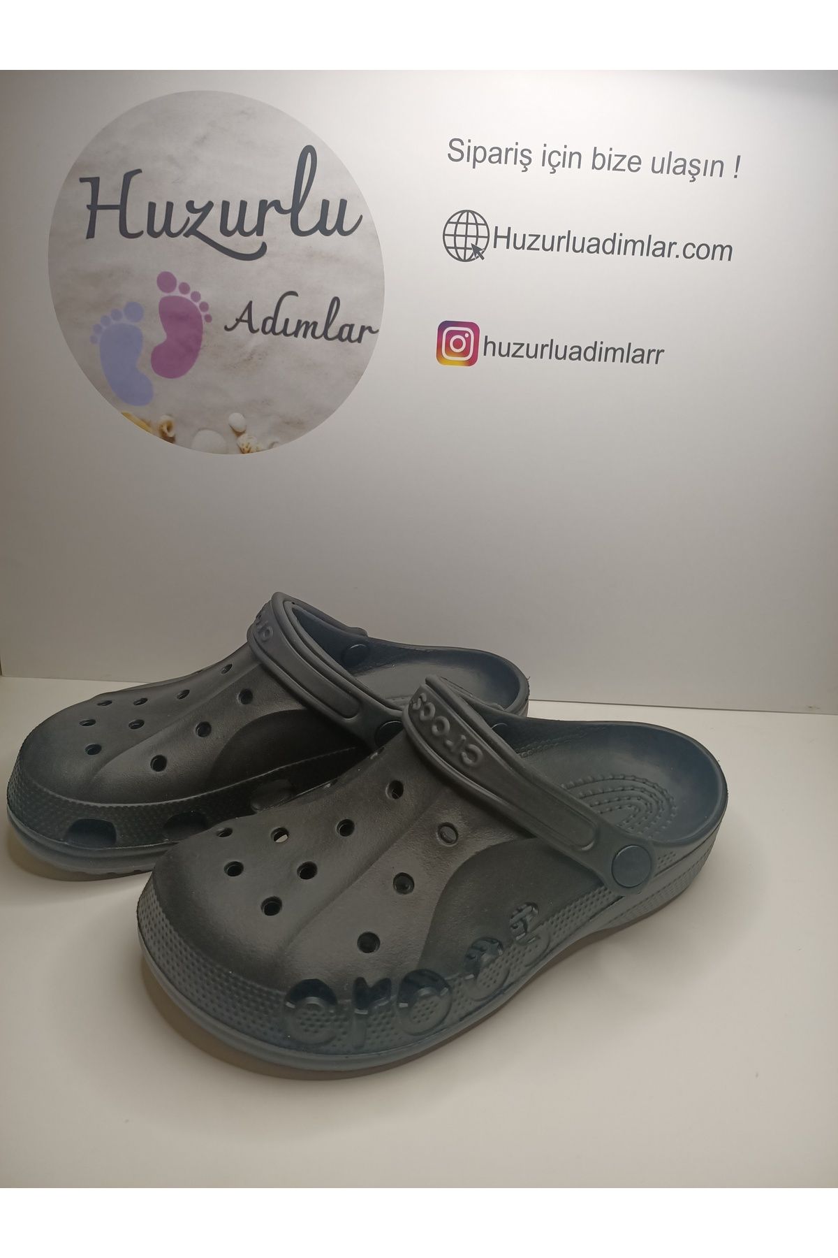 Huzurlu Adımlar Bantsız Kendinden Desenli Unisex Terlik