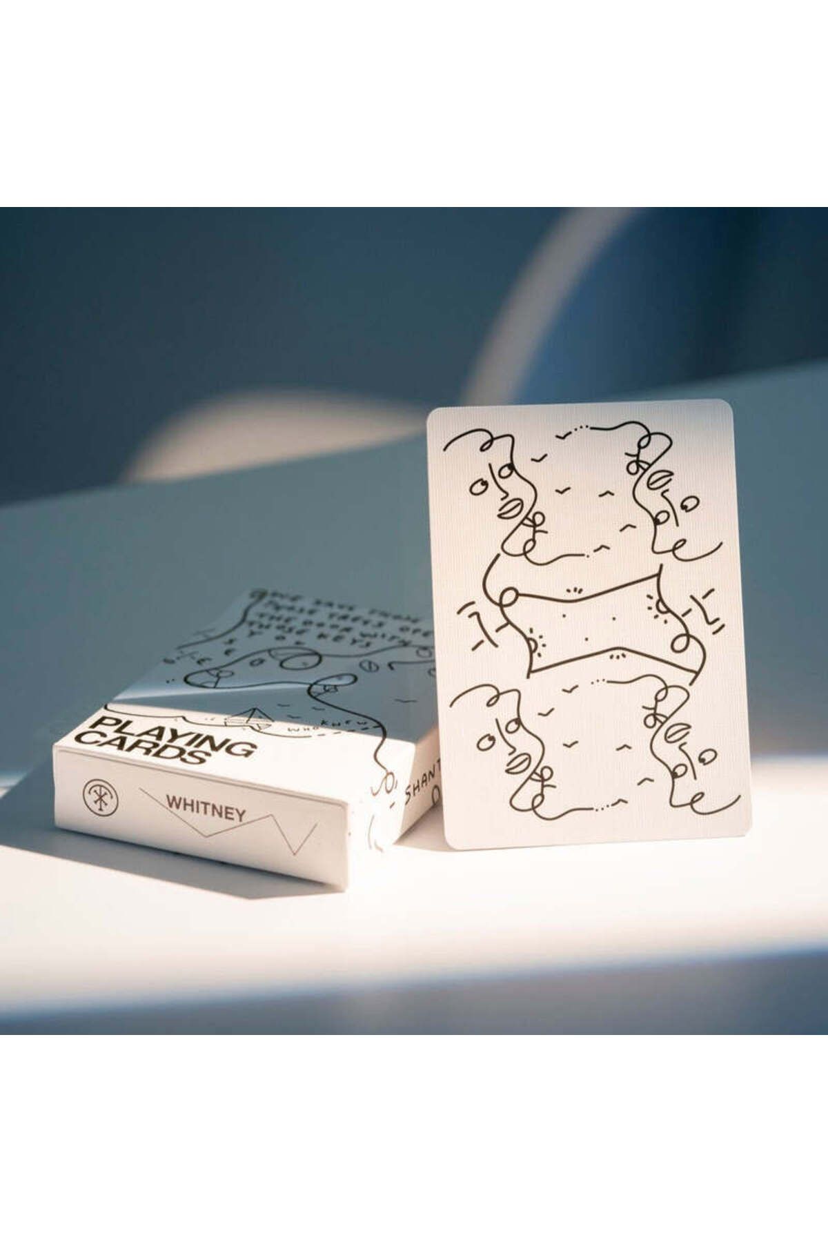 Bıyıklı Tobacco Shantell Martin Whitney İskambil Oyun Kartı
