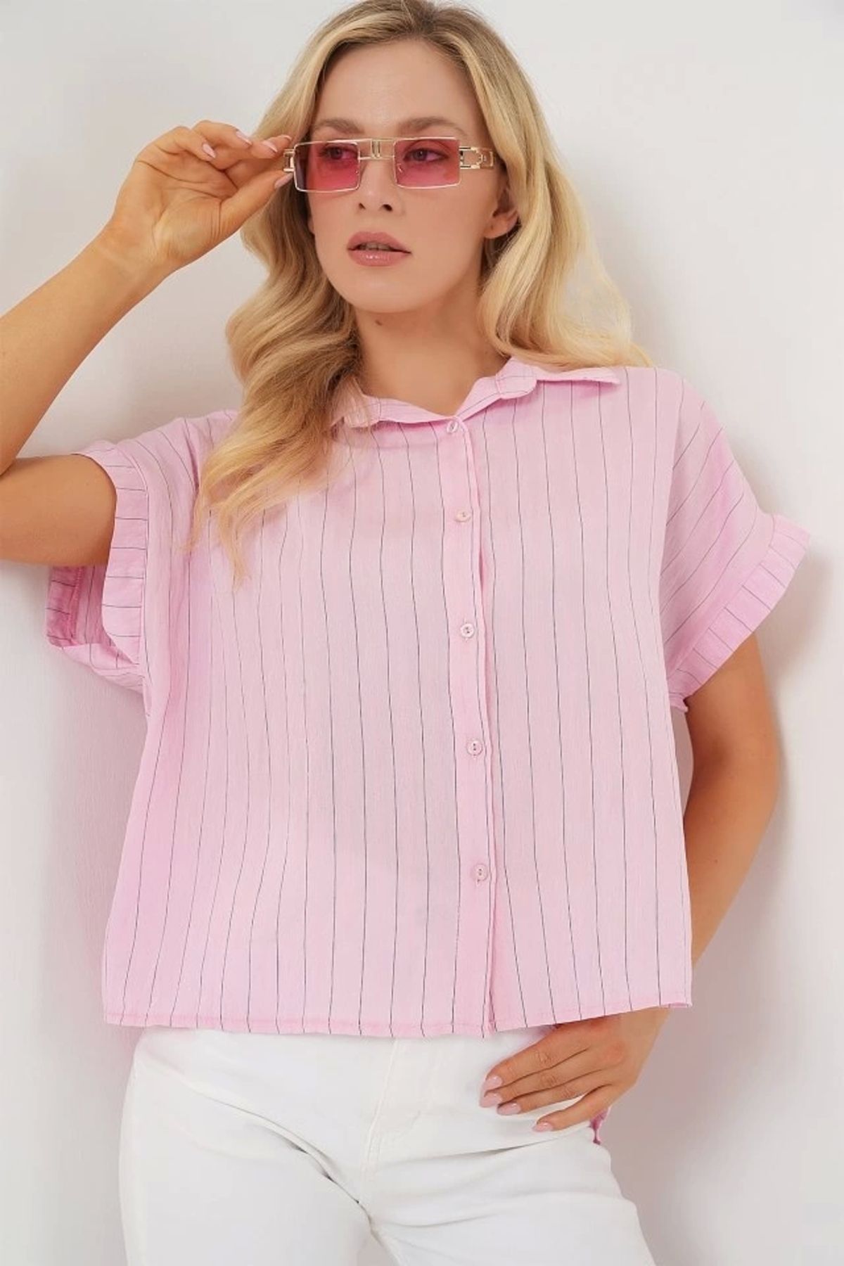 Butik Çizgili Kısa Kol Gömlek 20327 - Pembe