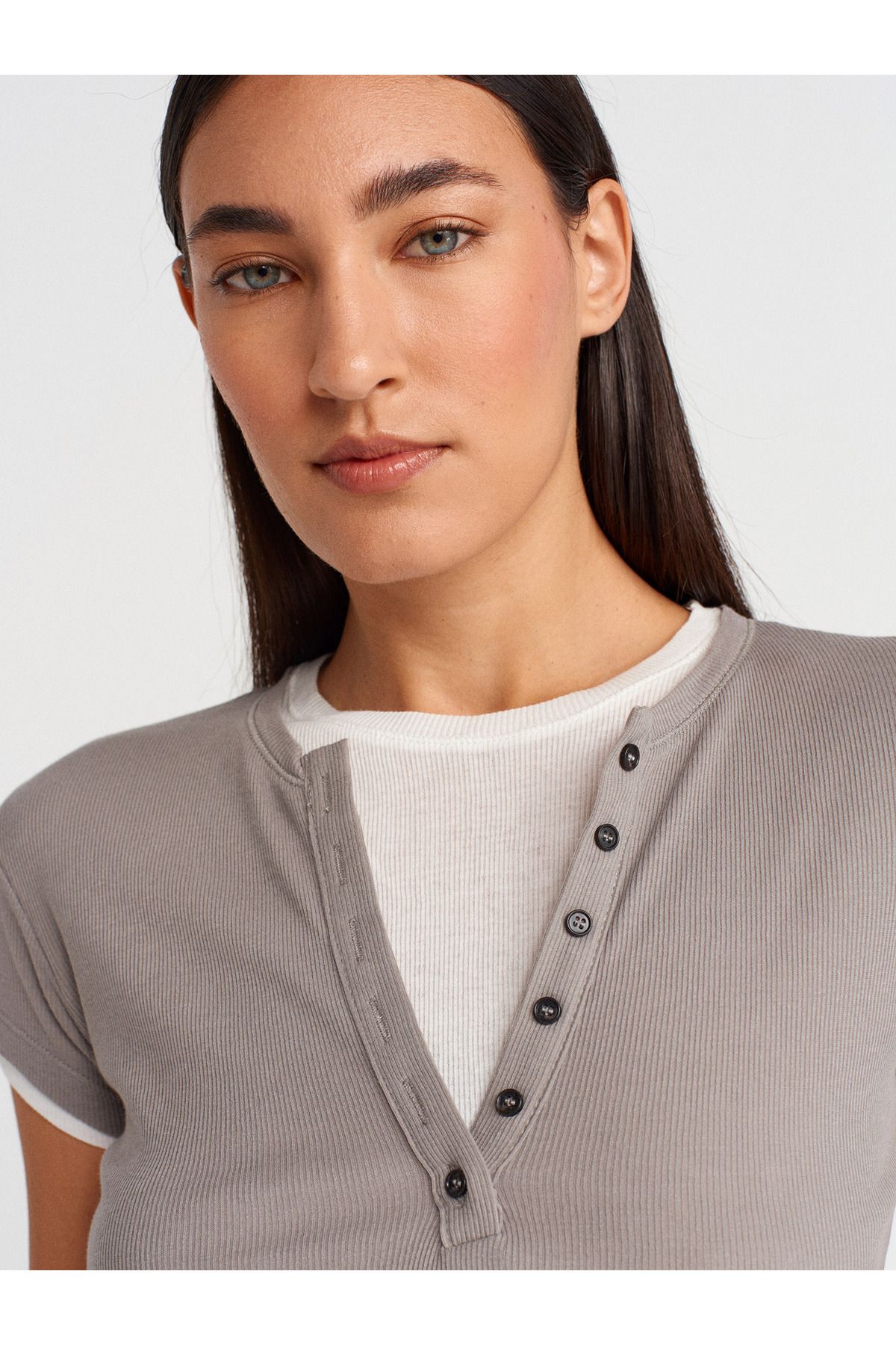 Dilvin-31783 Double Layer Buttoned T-Shirt-Grey 3