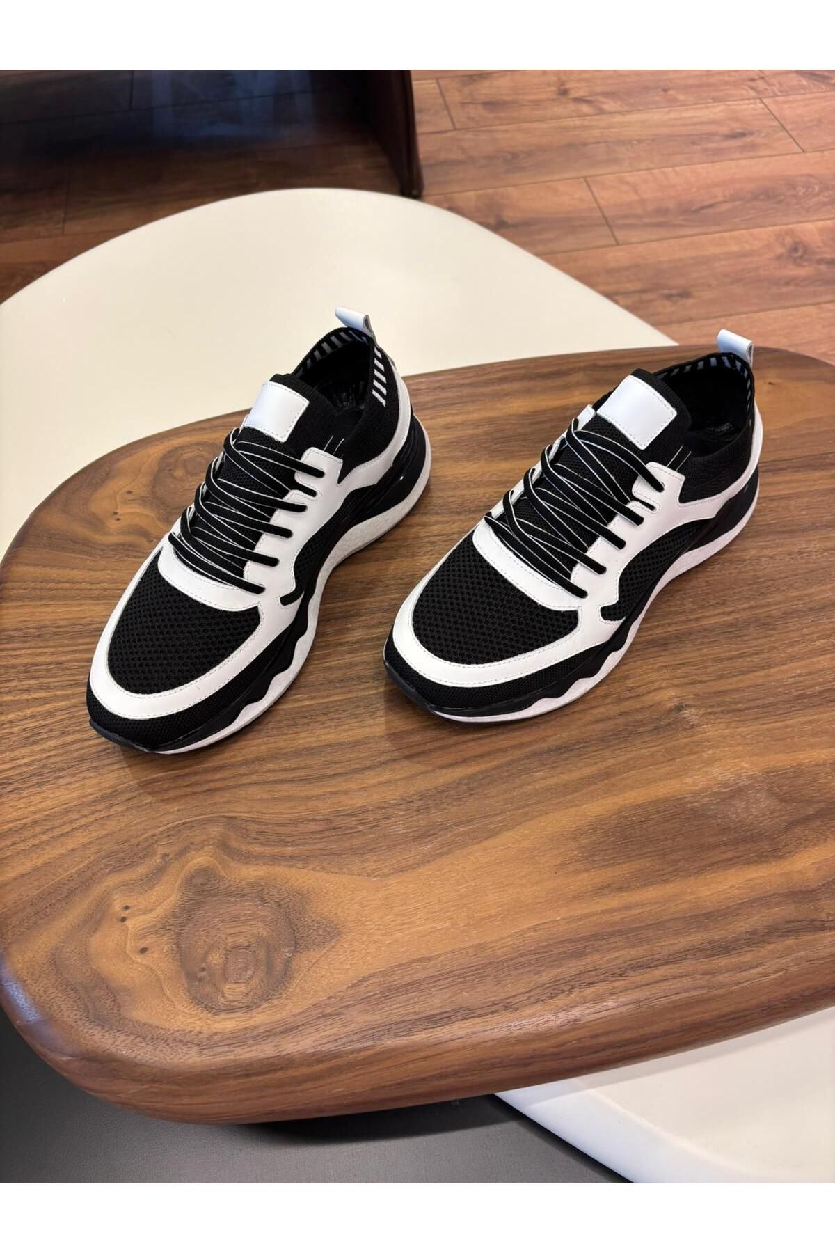 Paulo TOKYO TRİKO SİYAHA BEYAZ ERKEK SNEAKER