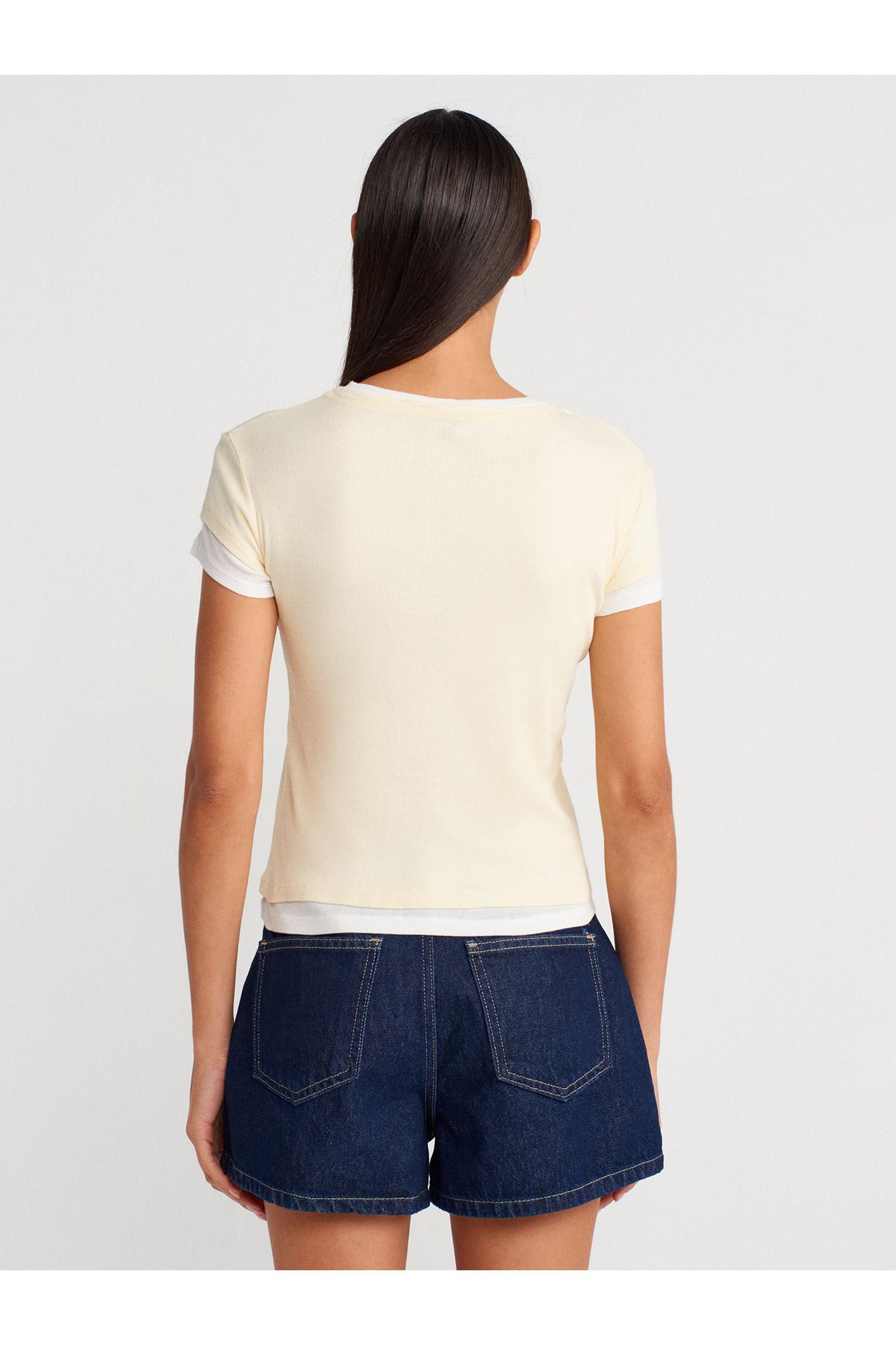 Dilvin-31783 Double Layer Button T-Shirt-Light Yellow 2