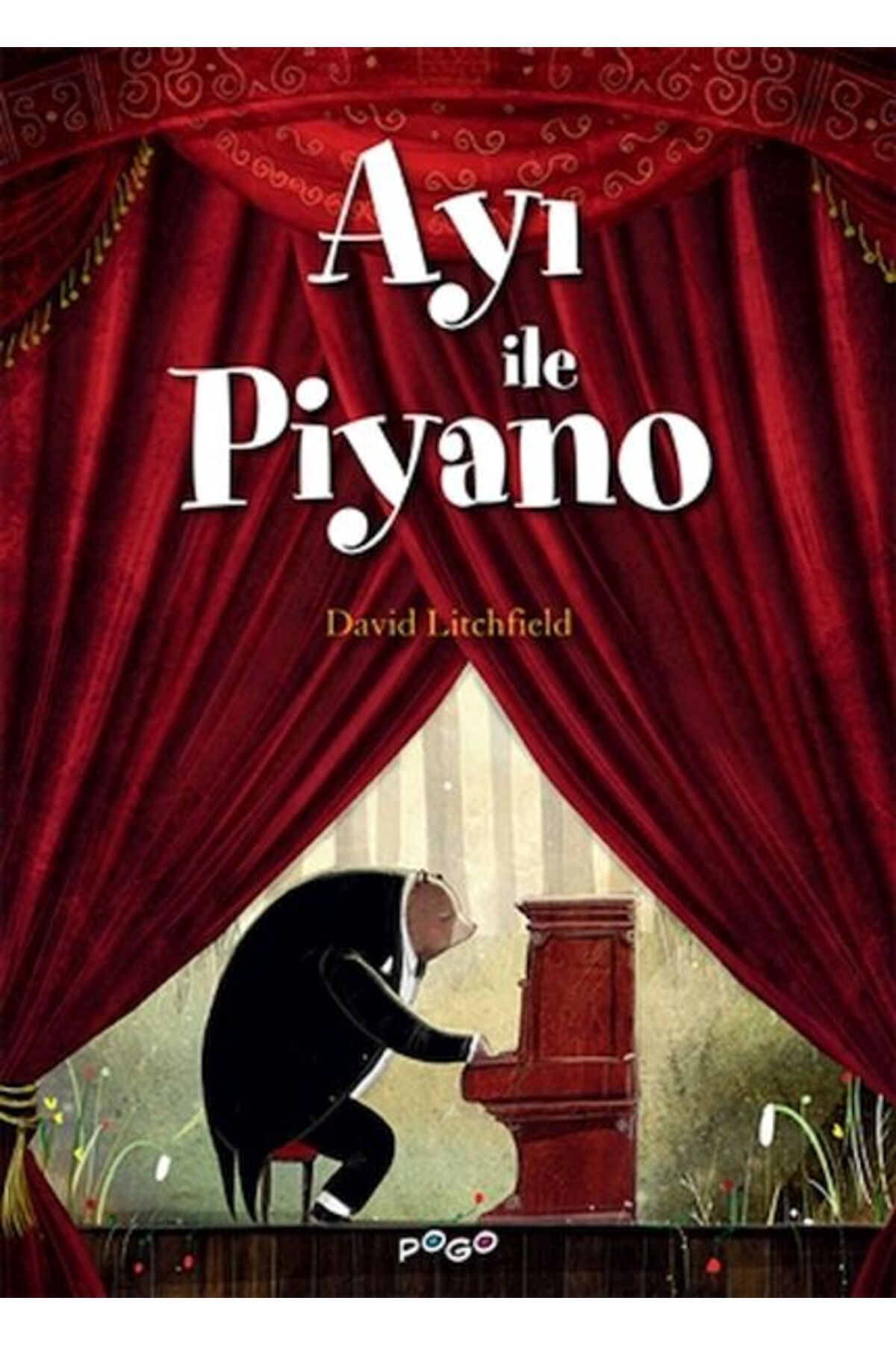 Pogo Çocuk Ayı ile Piyano