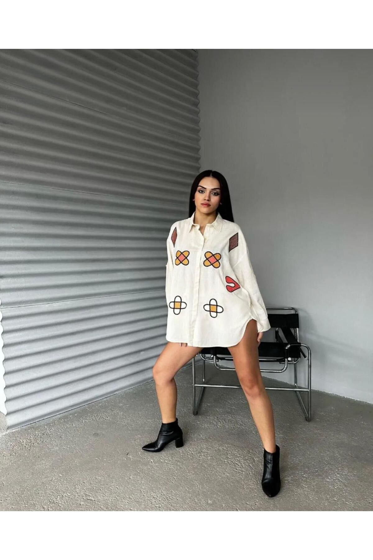 BAJAR Oversize Nakışlı Keten Gömlek
