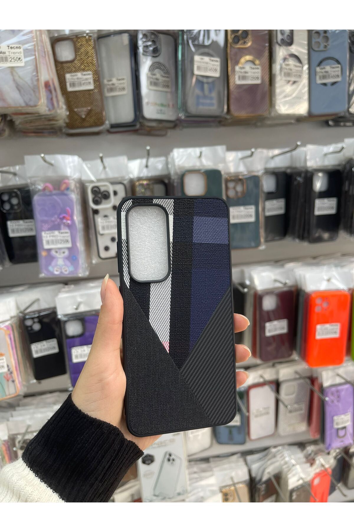 TECNOTREND Galaxy S24 FE KUMAŞ DOKULU DERİ DESENLİ SİLİKON KILIF
