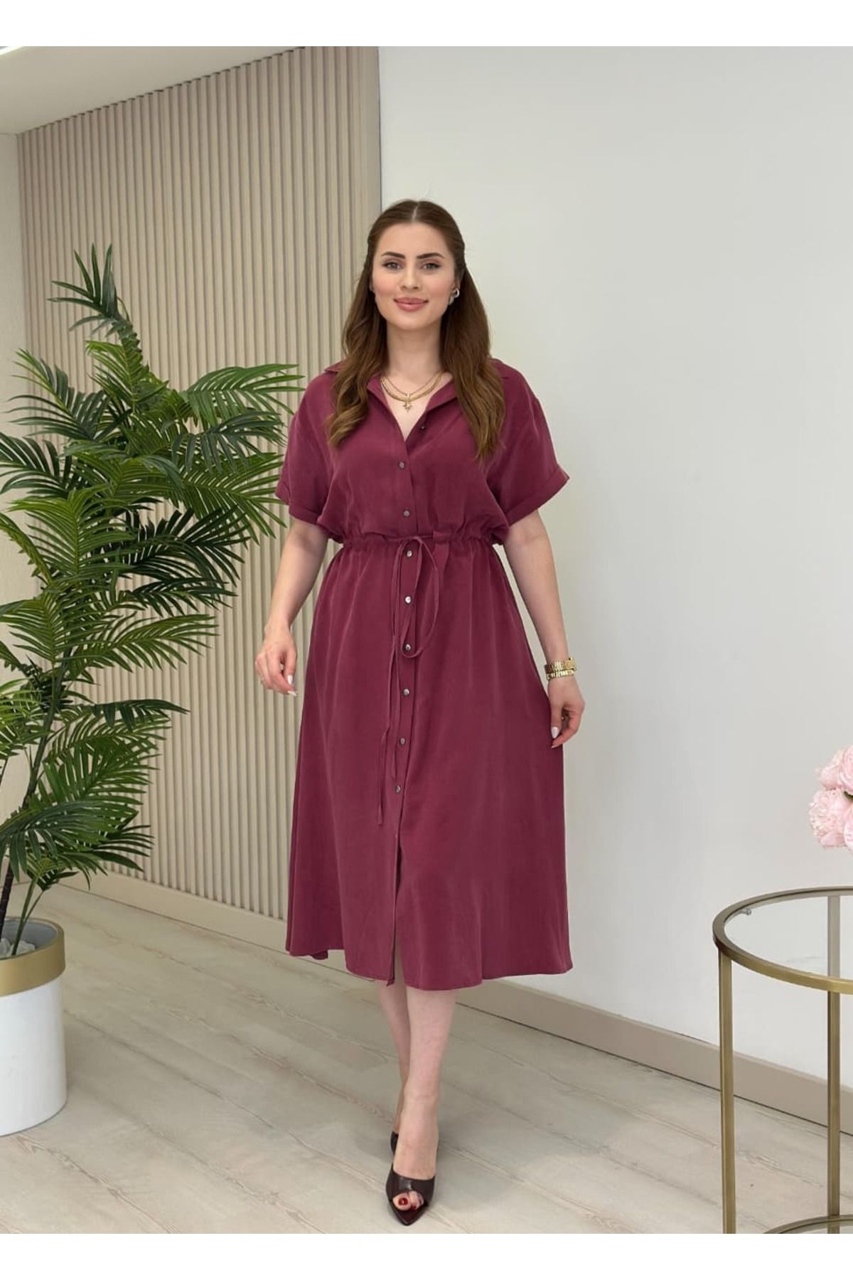 EGZOTİK ASORTİK Beli Bağcıklı Oversize Gömlek Elbise
