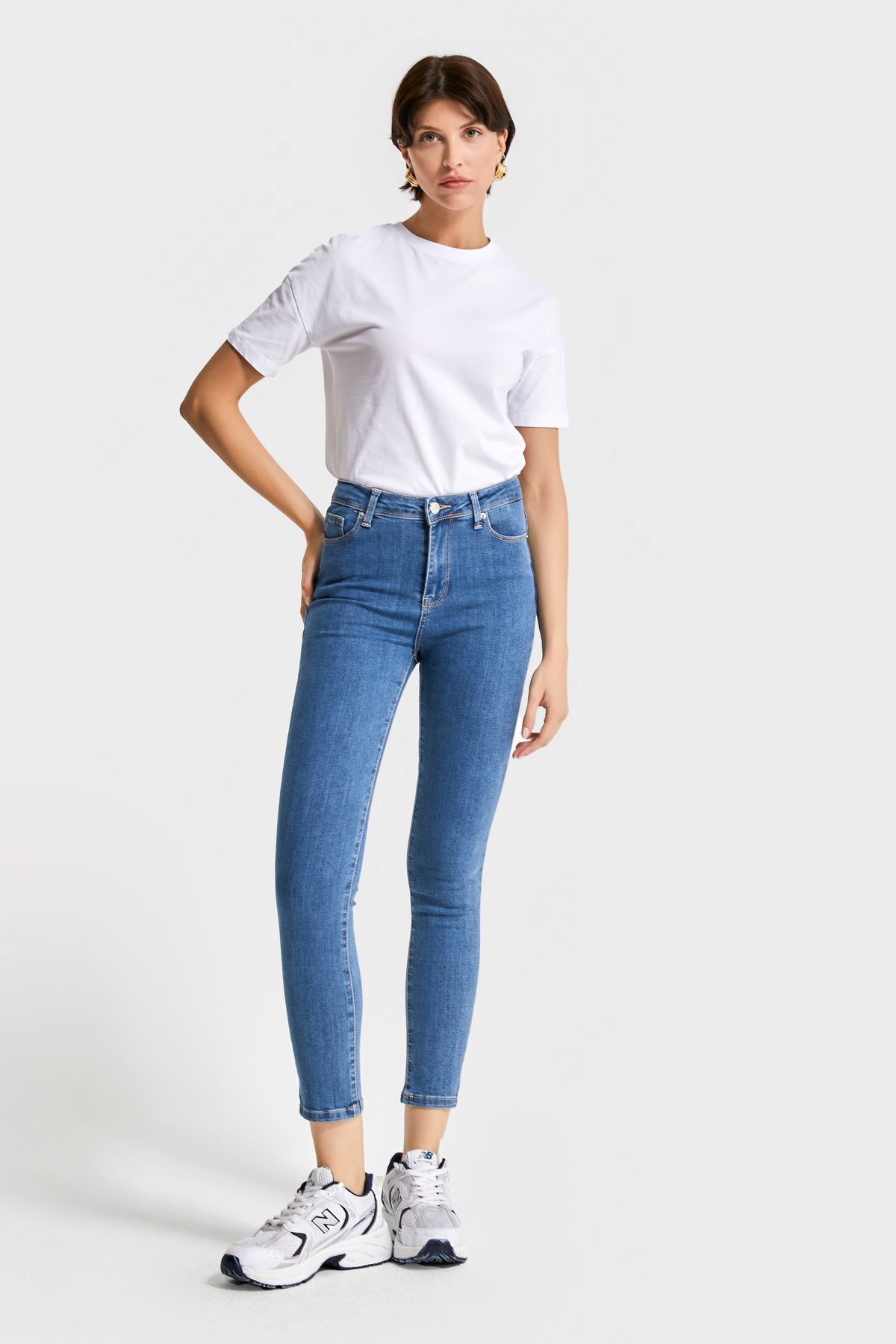 its basic Kadın Mavi Renk 1s5-5 Süper Skinny Fit Yüksek Bel Likralı Kumaş İç Boy 68cm Denim Jean
