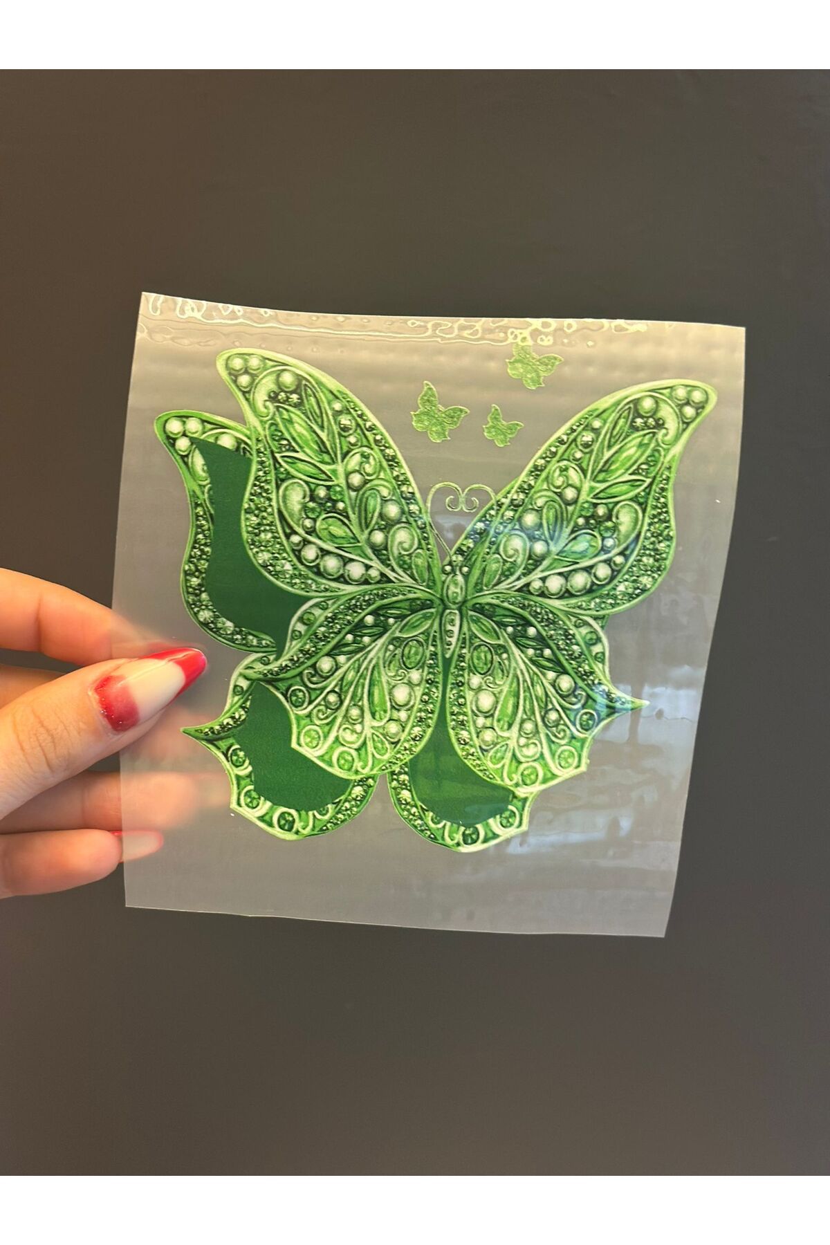 Gönülden Tasarım 11X11 CM ÜTÜ İLE YAPIŞAN YEŞİL KELEBEK TRANSFER BASKI ARMA