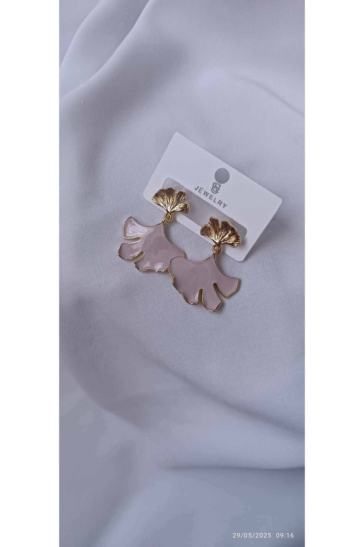 ARİ TAKI Yelpaze model Gold& pembe küpe