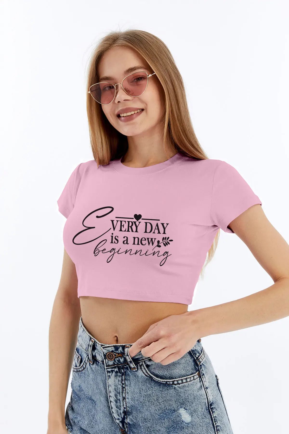 MYFORA Every Day Viskon Crop Kadın Tişört – Pozitif & Minimalist