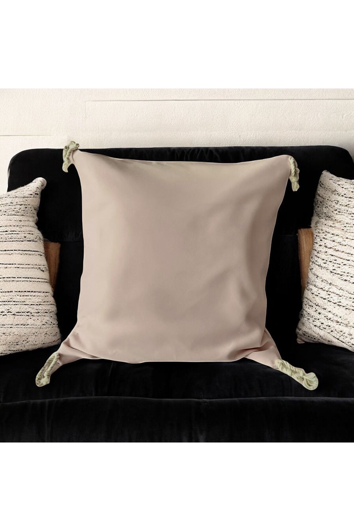 JACA Home Püskül Detay Pamuk Kırlent Kılıfı (1 Adet)