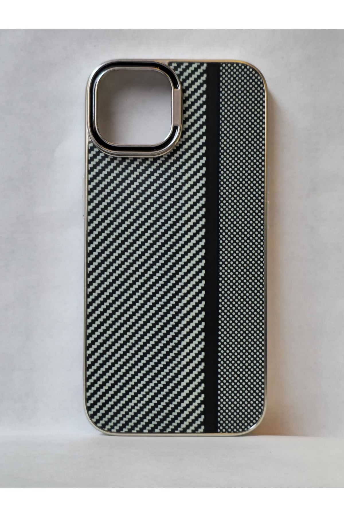FATÖZ ACCESSORY iPhone 15 Premium Metal Görünümlü Kılıf - Darbeye Dayanıklı Ultra Lüks