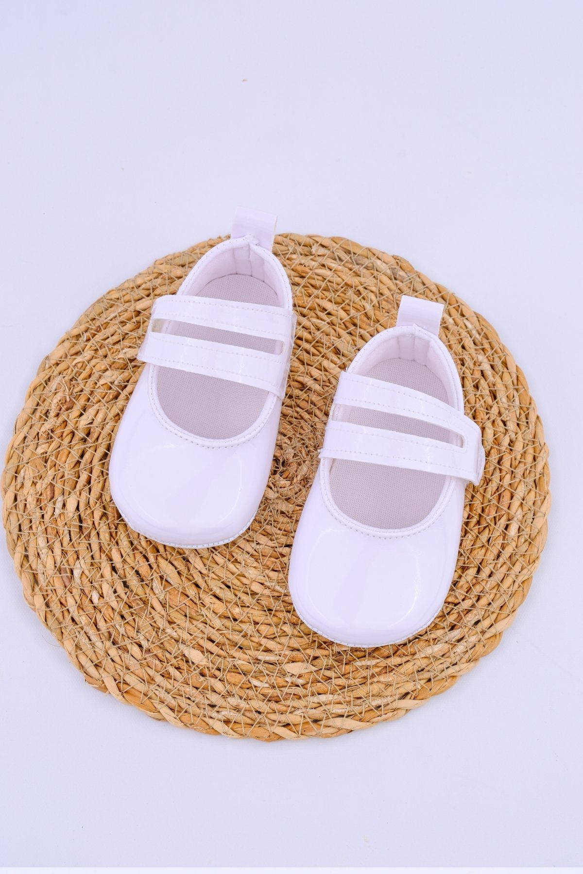 Nami Baby Toz Pembe Rugan Kız Bebek Ayakkabısı Cırtcırtlı Şık Kız Bebek Ayakkabısı Ortopedik Bebek Patiği