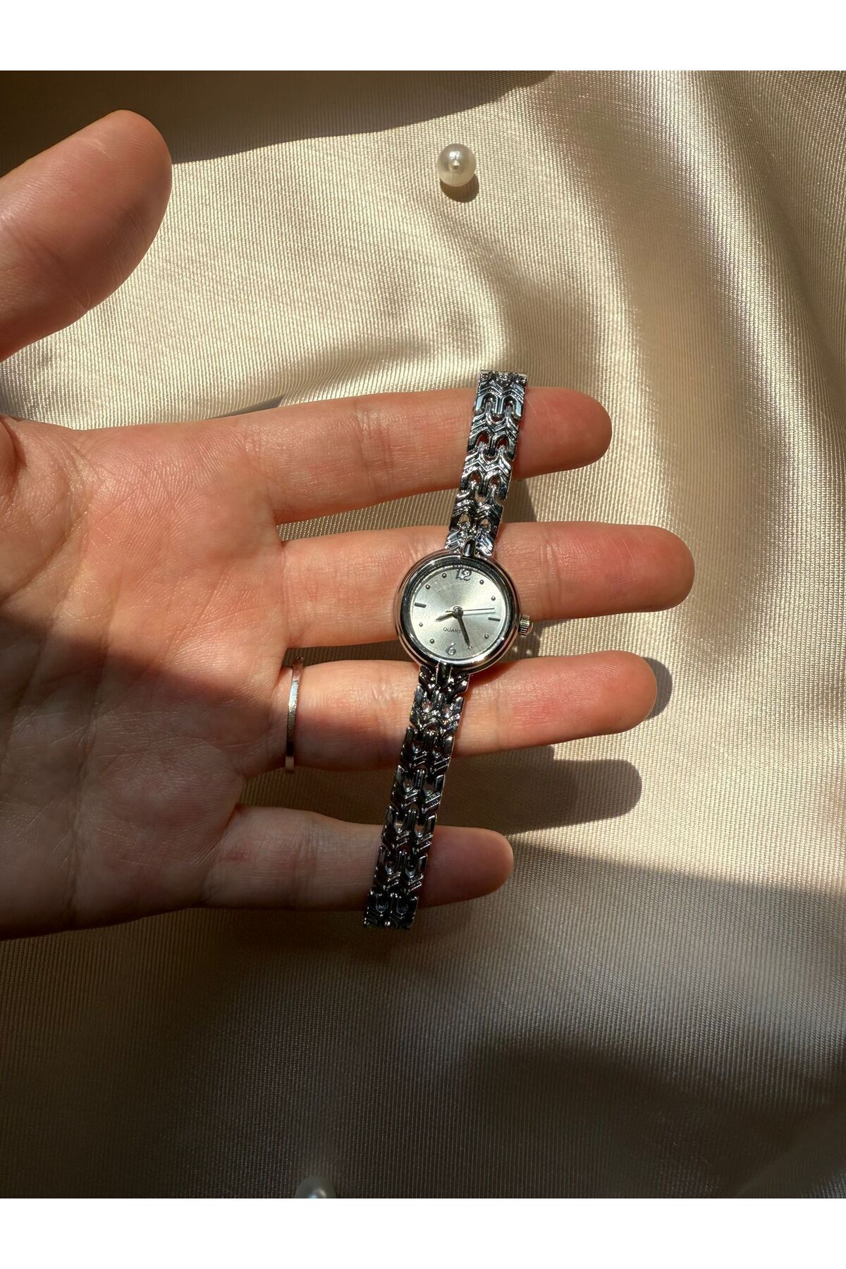 rubsey Retro Minimal Hasır Kordon Vintage Kadın Kol Saati Yuvarlak