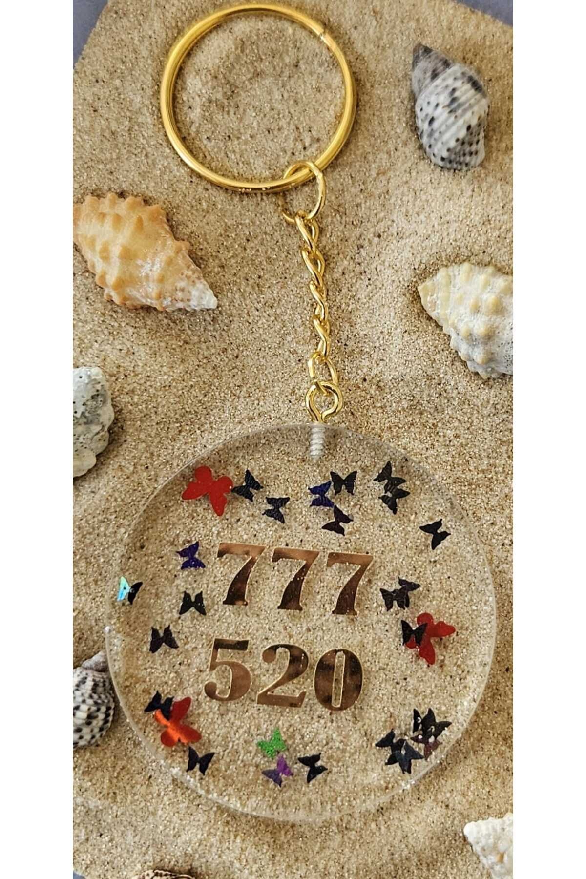 EpoksArt Design 777 520 Bolluk Bereket Şans Para Spiritüel Sayı Sekanslı Kelebek Figürlü Yuvarlak Anahtarlık