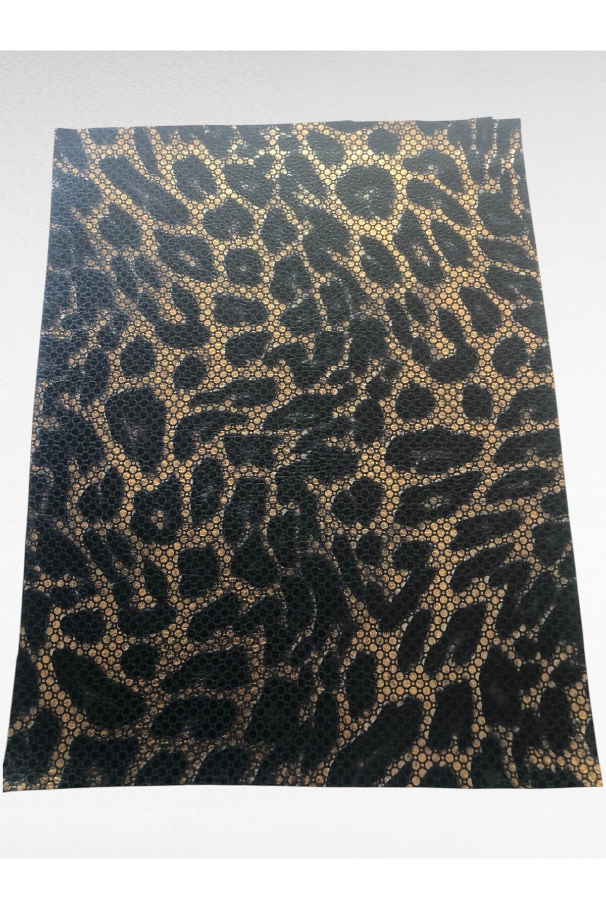 KumaşEvi Kendinden Yapışkanlı Varaklı Leopar Suni Deri - Kutu Kılıf Cüzdan Anahtarlık Kaplama / 21x30 cm