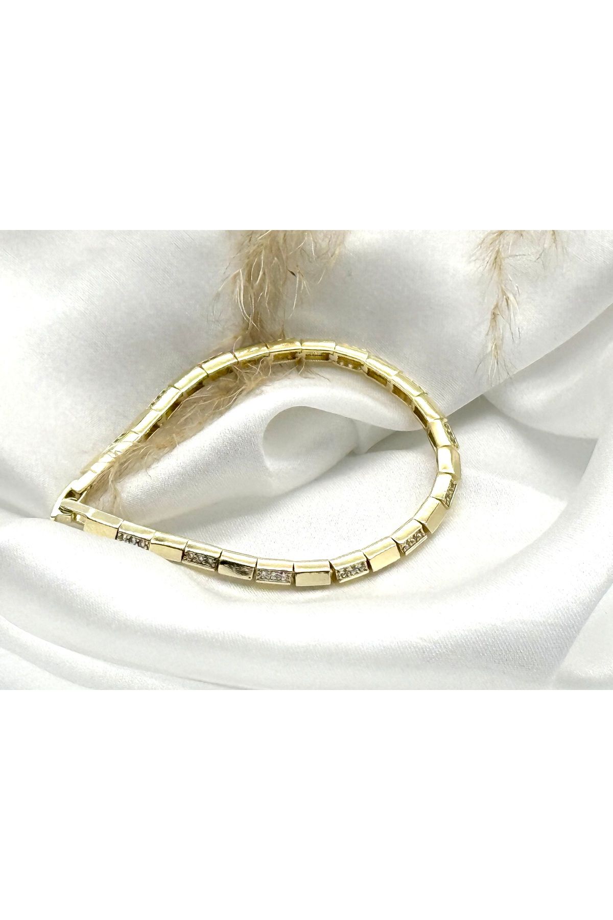 Lunays Xuping Chanel Model zirkon Taşlı Kadın Bileklik Gold Renk