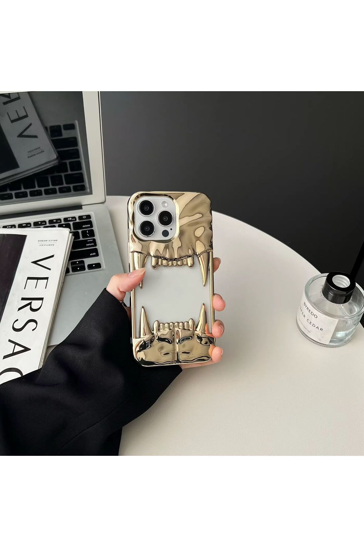 Kılıfsiparis iPhone 11 Uyumlu Kaplan Dişi Çerçeveli Silikon Kılıf