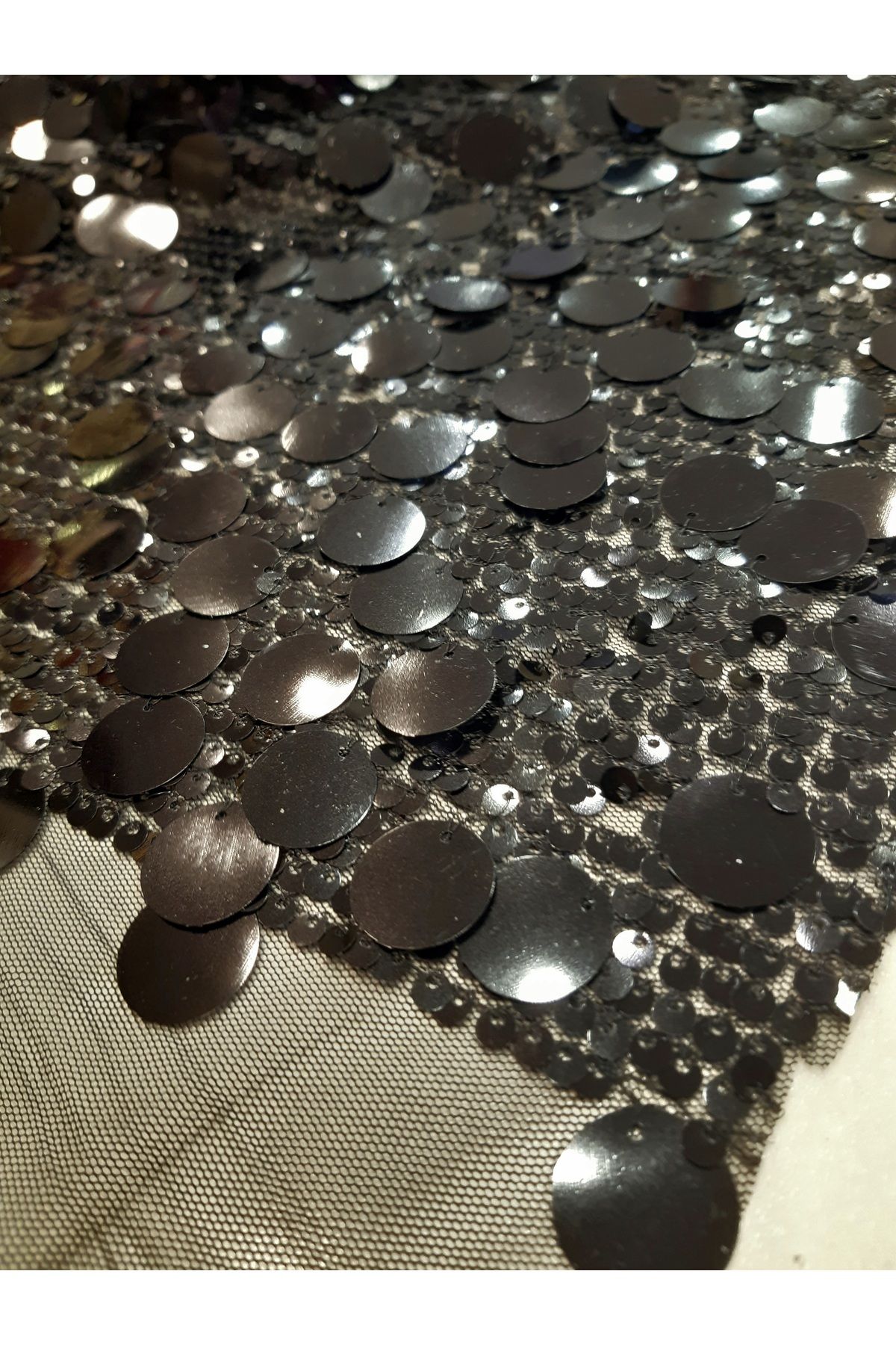 Safir Kumaş Eteklik Elbiselik İrili Ufaklı Para Pul Payet 1.5 Metre