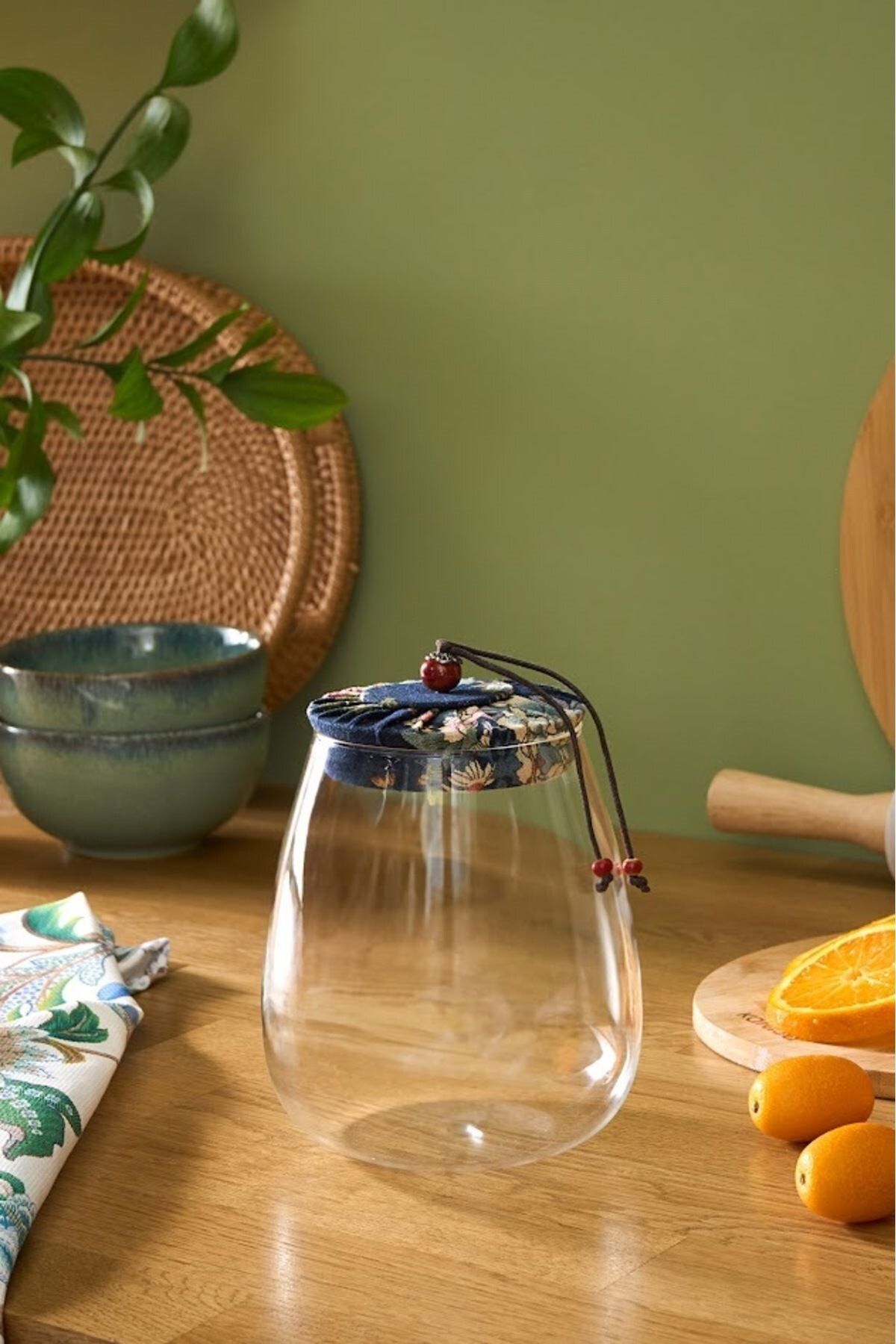 Qerhome Greta Cam Saklama Kabı 1100 ml 1adet