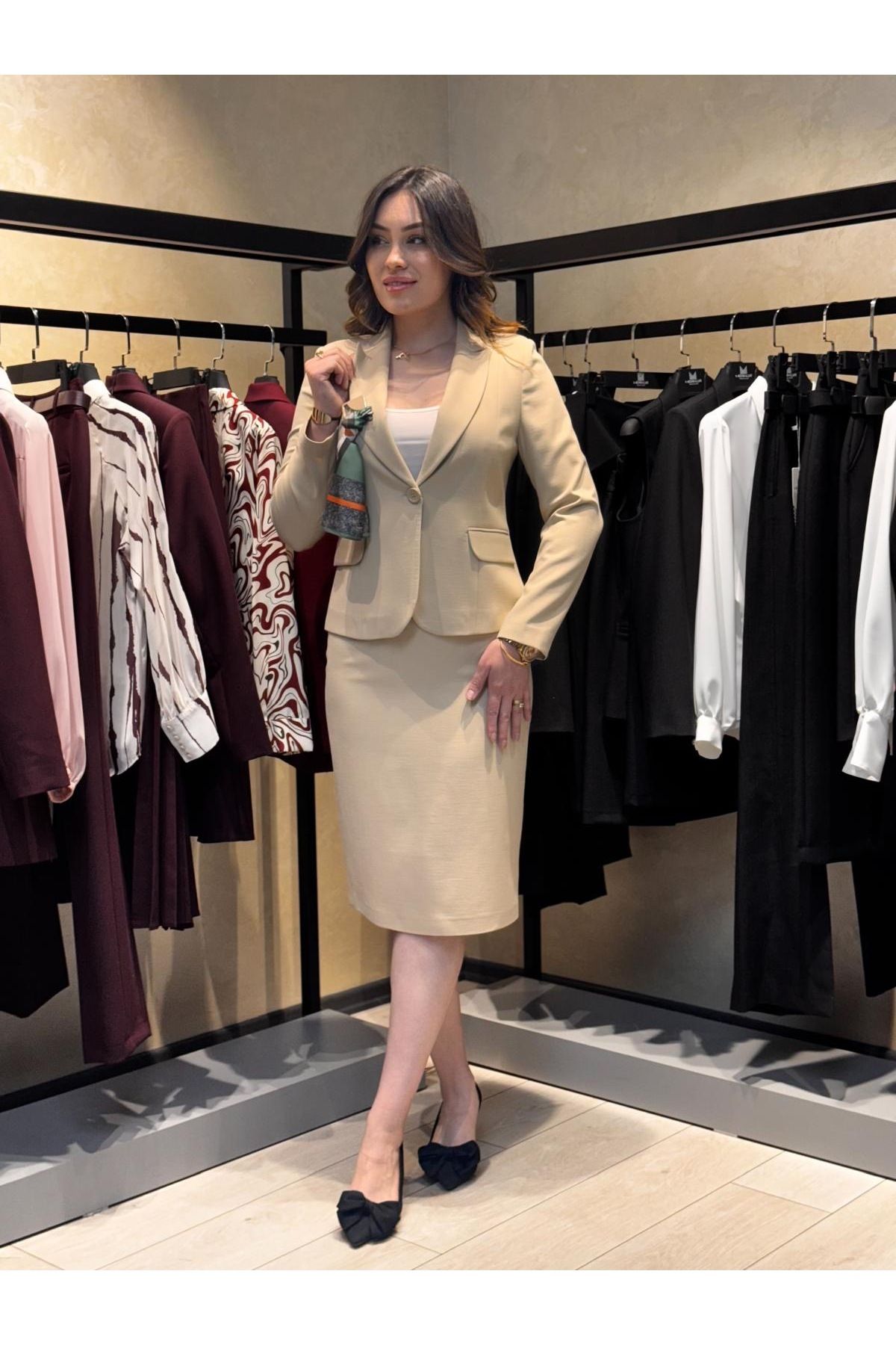 Merkür Kadın Blazer Ceket & Kalem Etek Takım