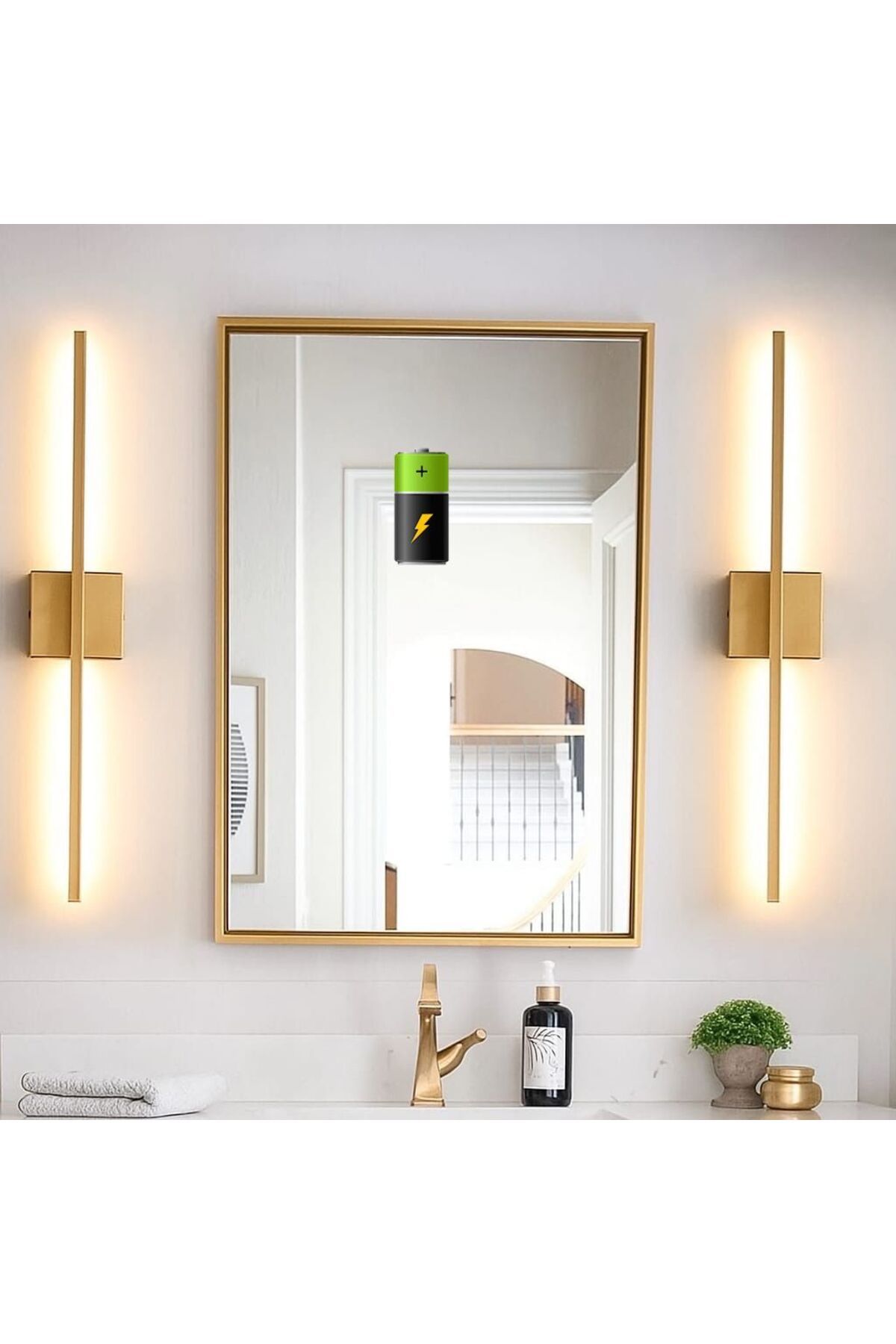 Betül Home Design Modern Dekoratif Pilli Luxury Tasarım Kare Led Duvar Aplik 70 Cm Eskitme 1 Adet
