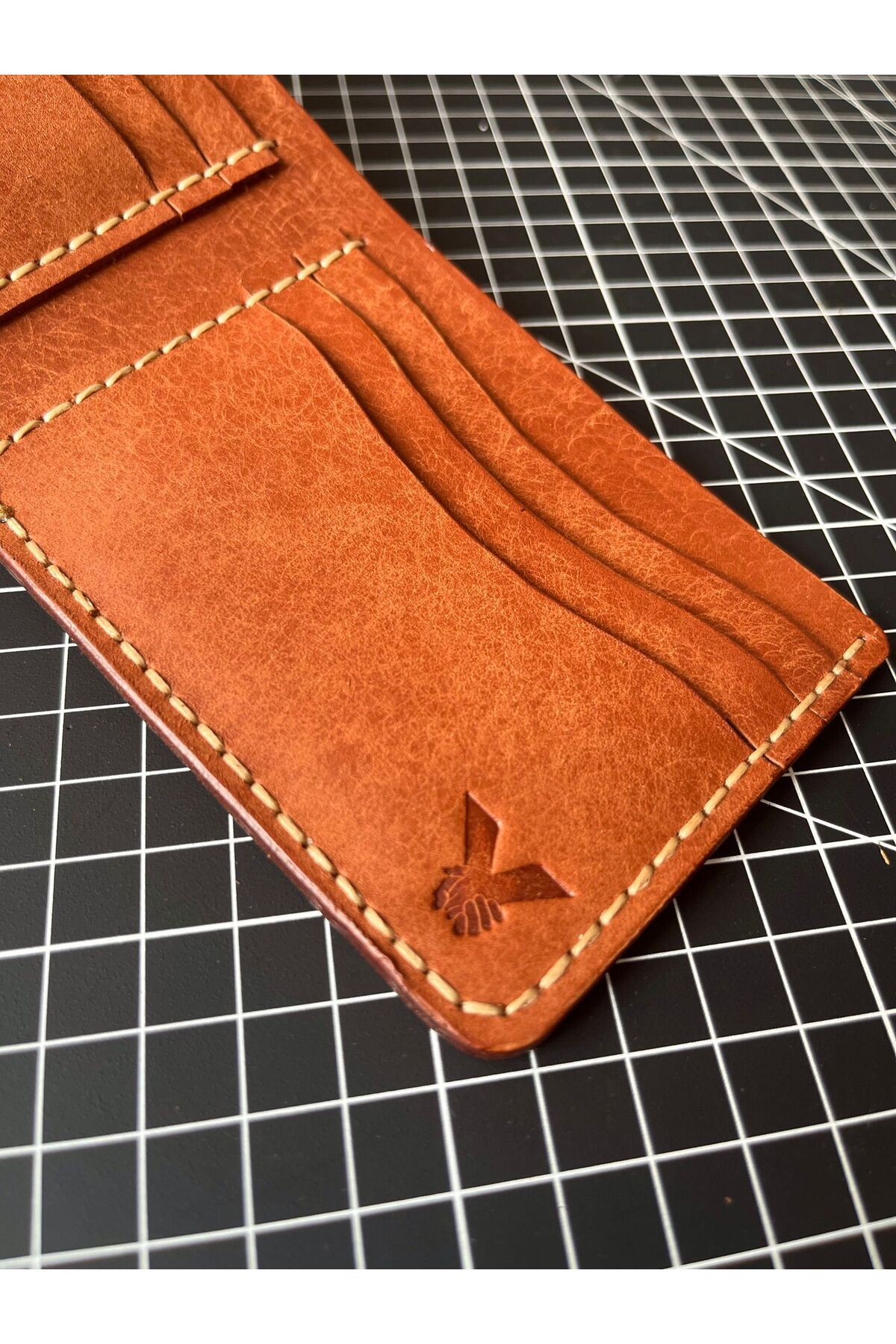 HAT Leather Gerçek Italyan Derisinden ''bifold V2'' Bifold Cüzdan- Kiremit
