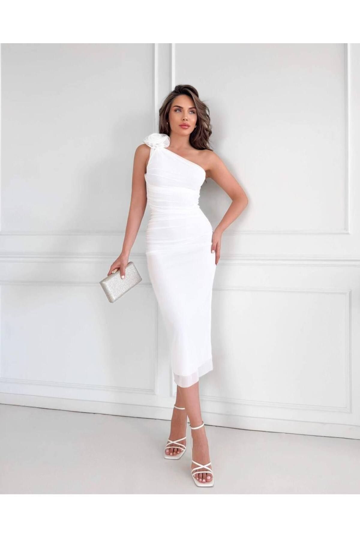 Ahzem Collection Gül Broşlu Tek Askı Tasarım Midi Boy Elbise