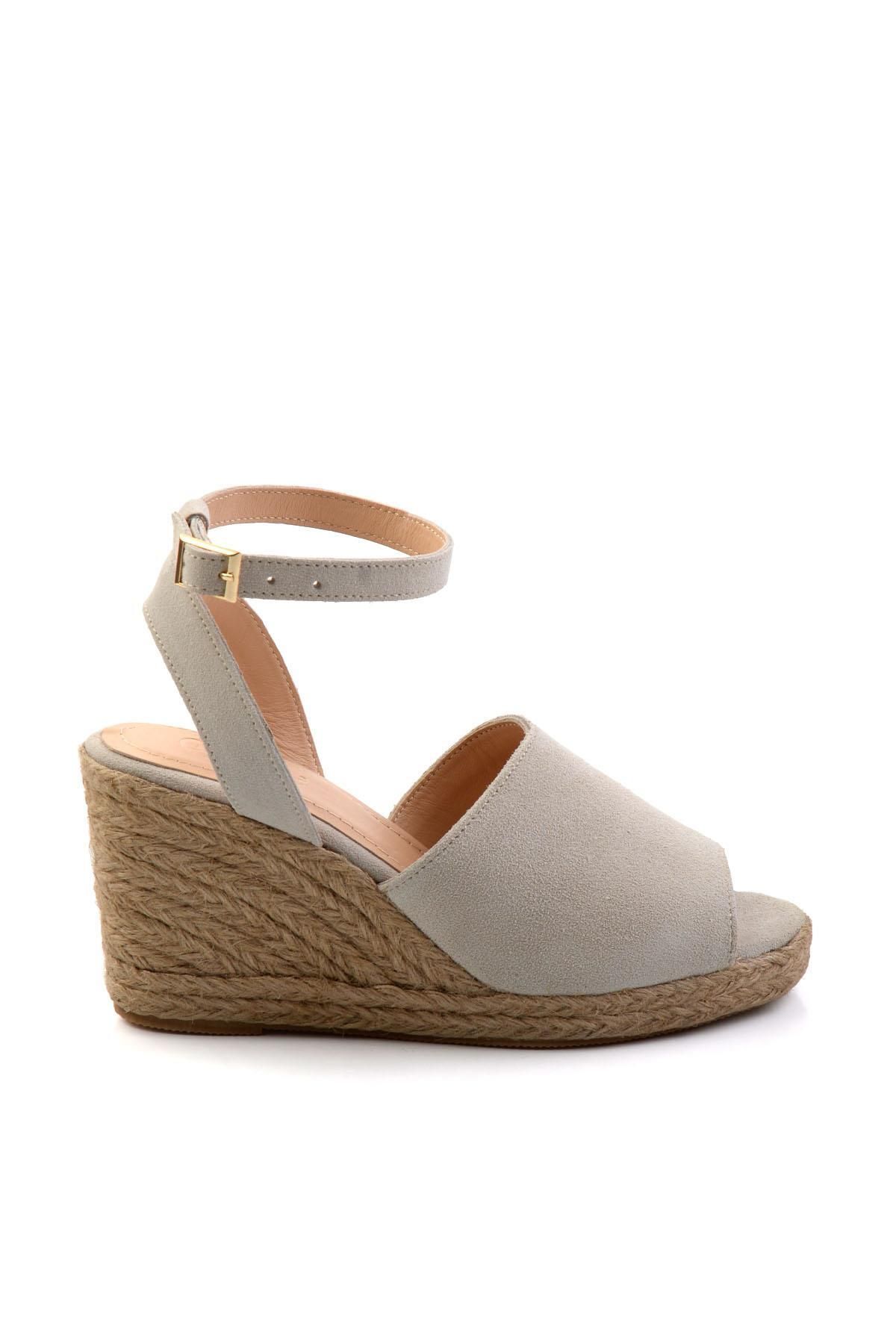 Bambi Bej Leather Kadın Sandalet K05718071101